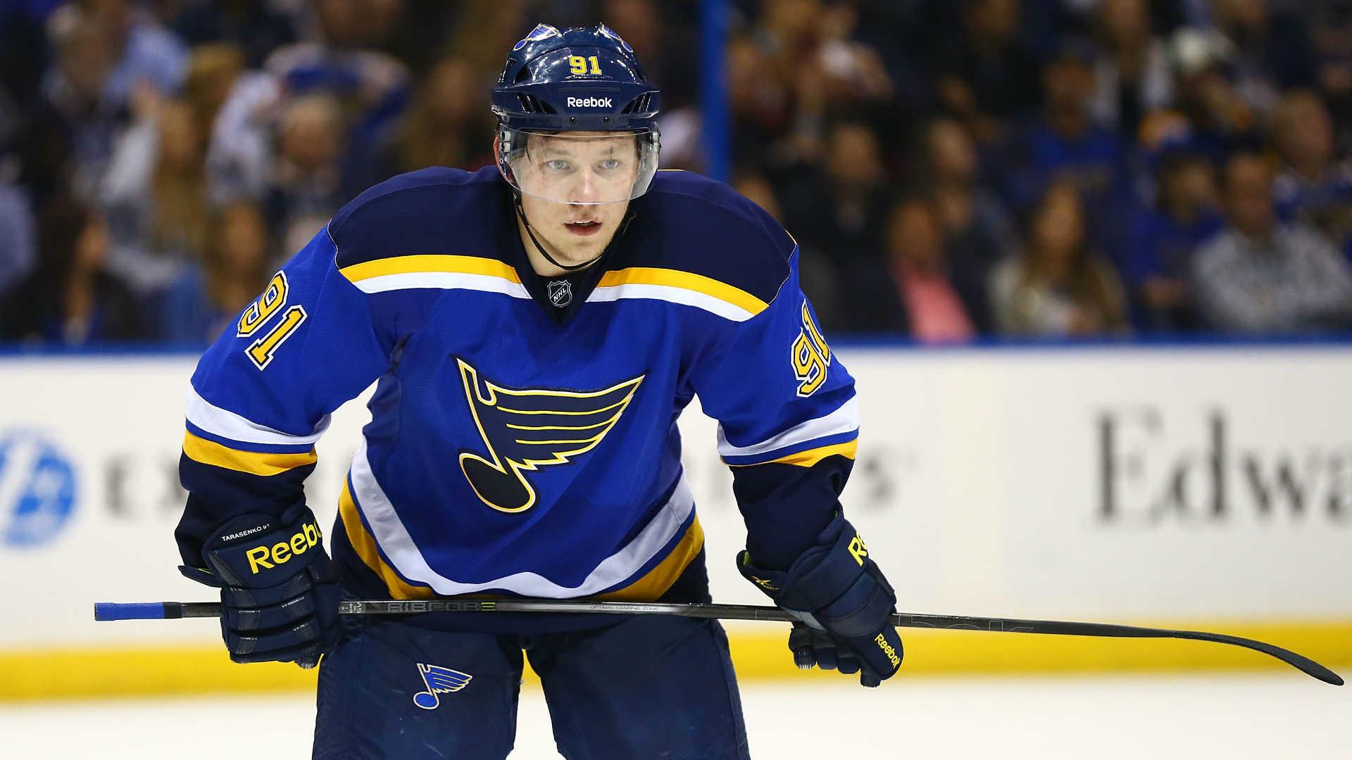 Blues sign forward Vladimir Tarasenko to 8