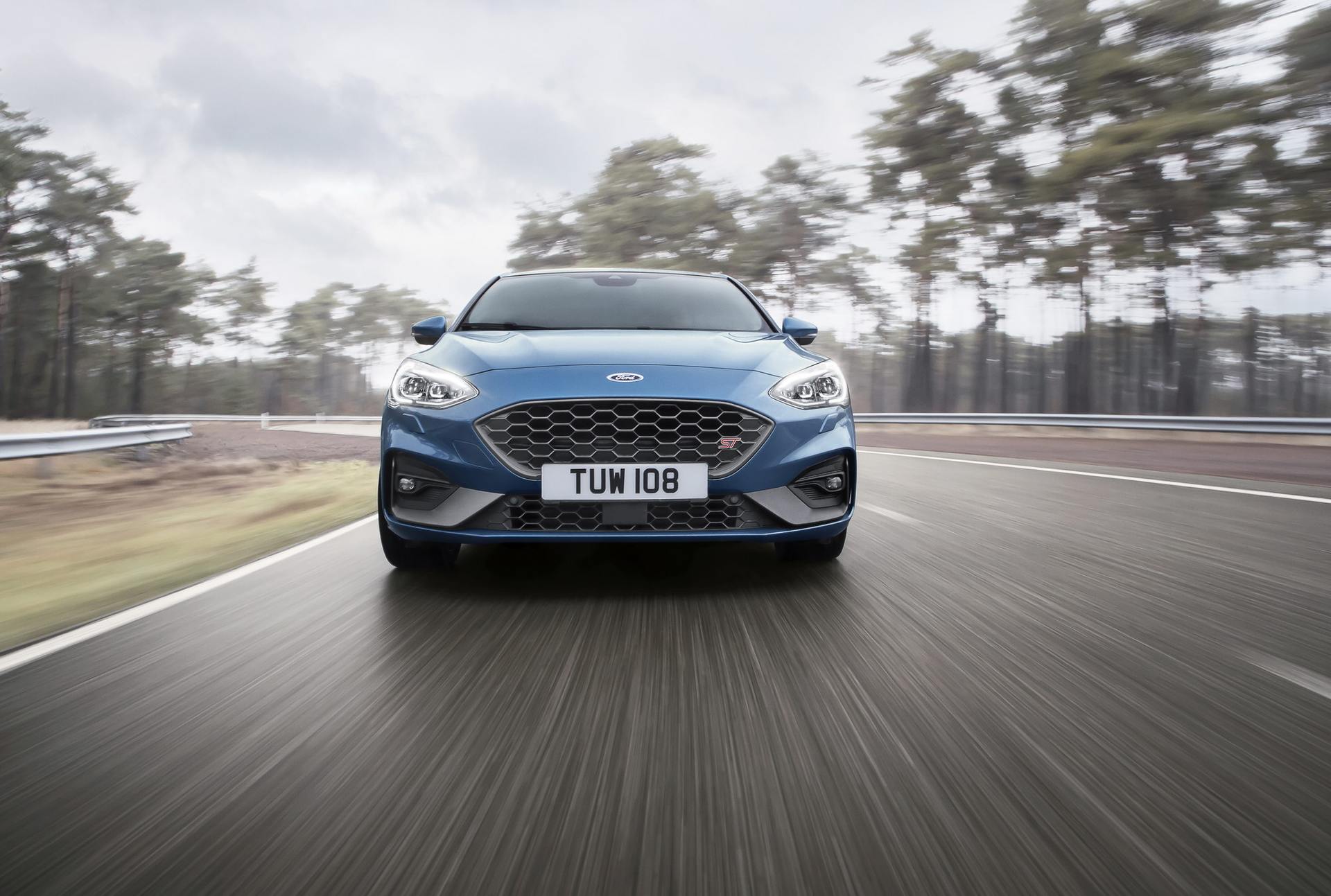 2020 Ford Focus ST Front Wallpapers