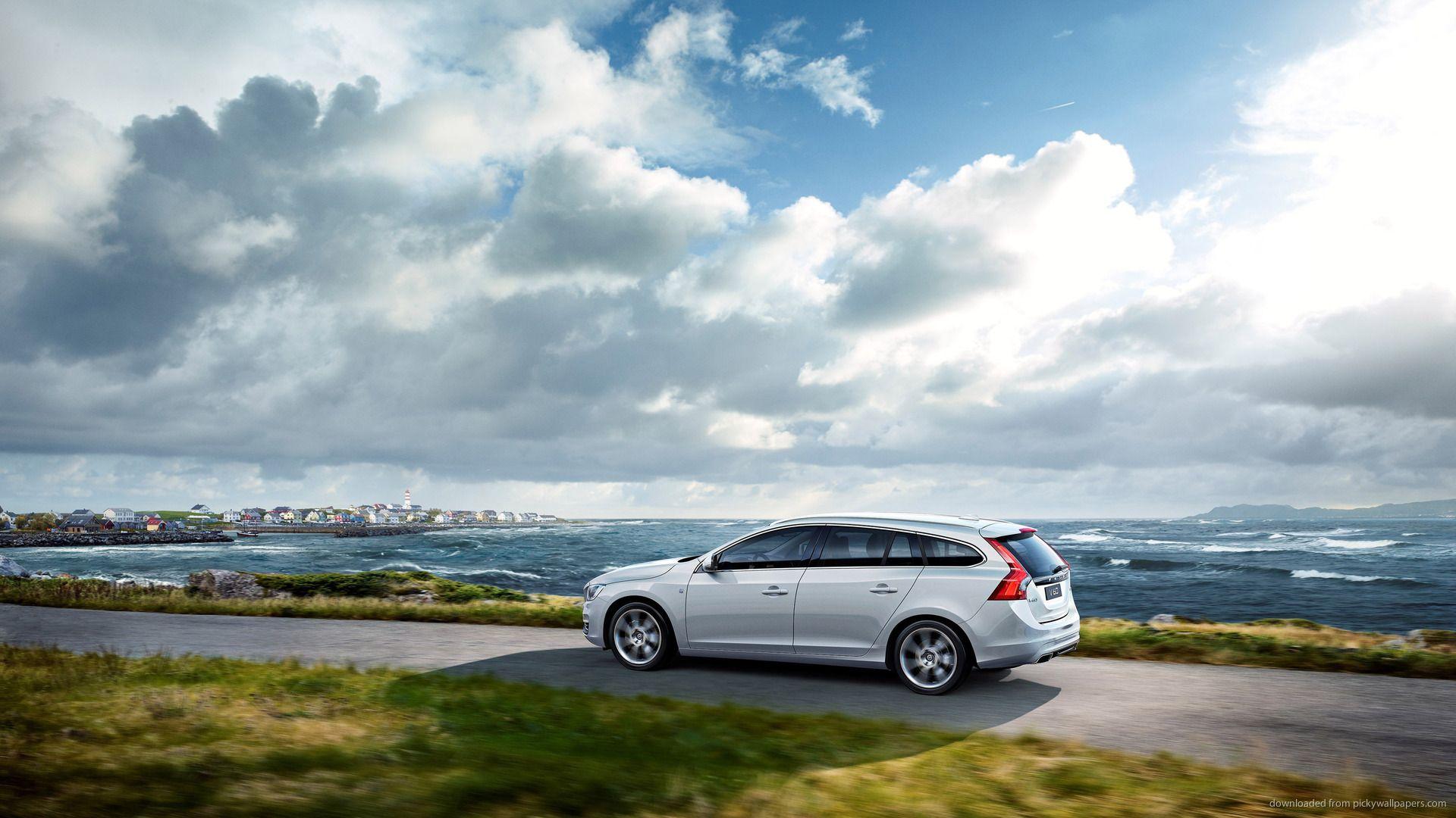 Volvo V60 Wallpapers