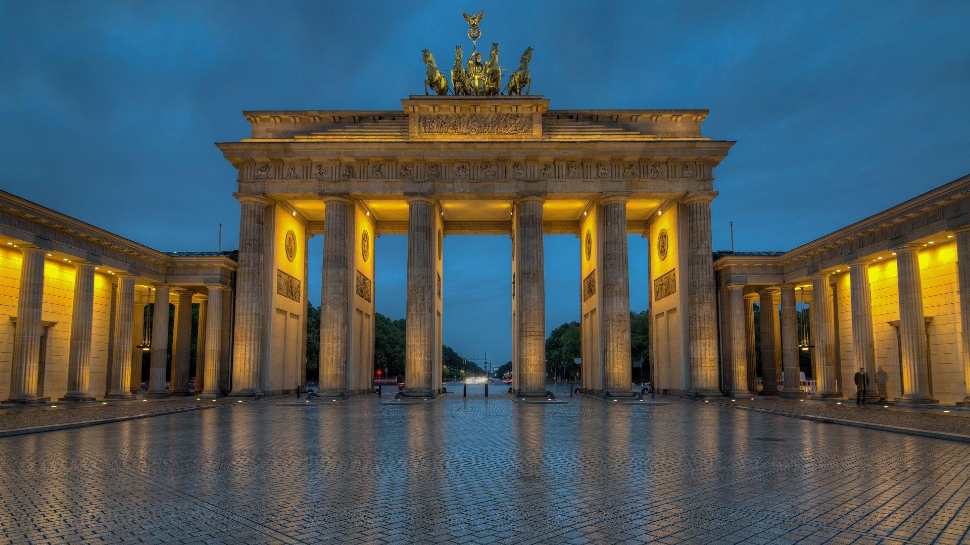 15 Brandenburg Gate HD Wallpapers