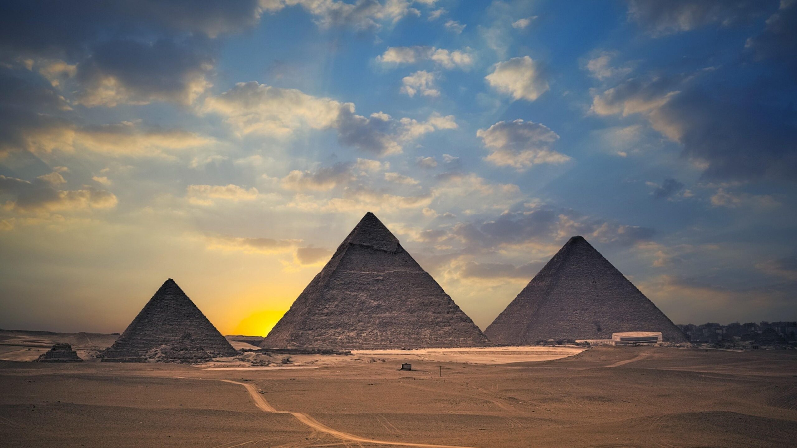 53+ Giza Pyramids Wallpapers