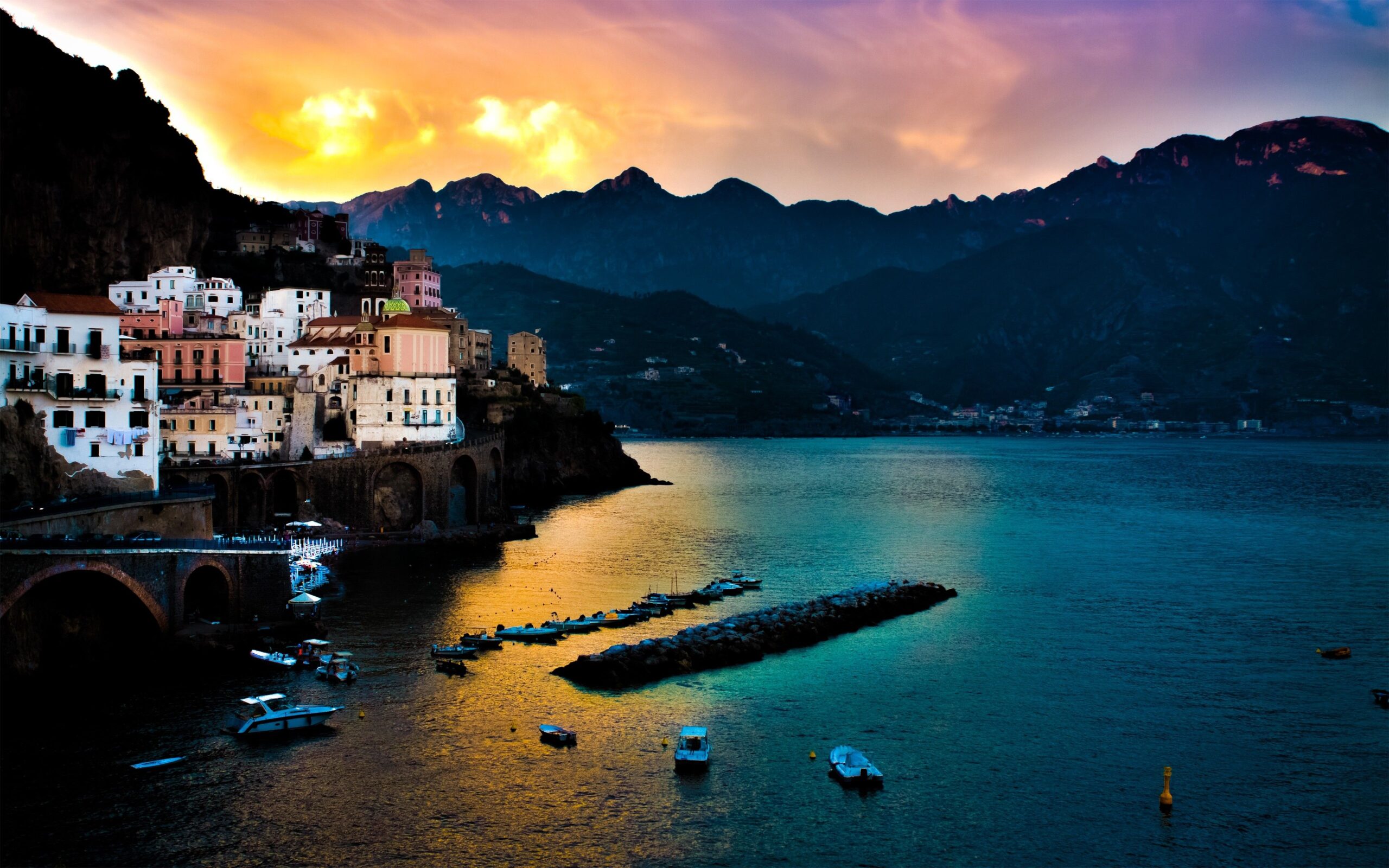 25 Amalfi HD Wallpapers