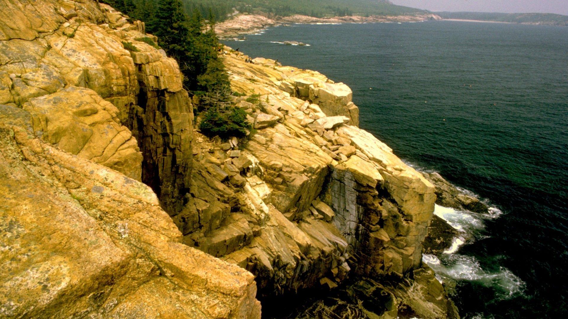 SimplyWallpapers: Acadia National Park USA cliffs forests