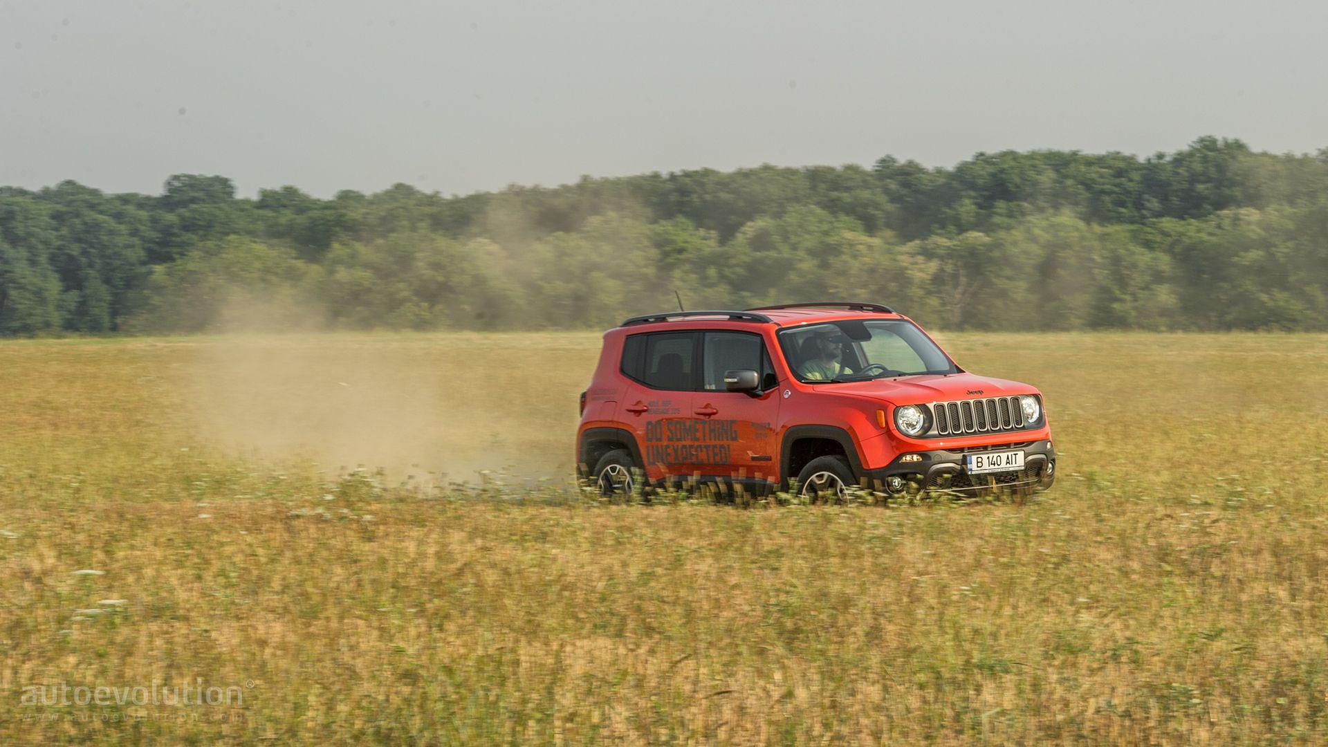 2015 Jeep Renegade Trailhawk HD Wallpapers, the Back to Childhood