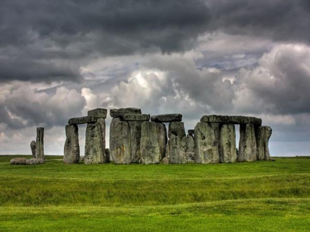 HD Stonehenge Wallpapers for Android