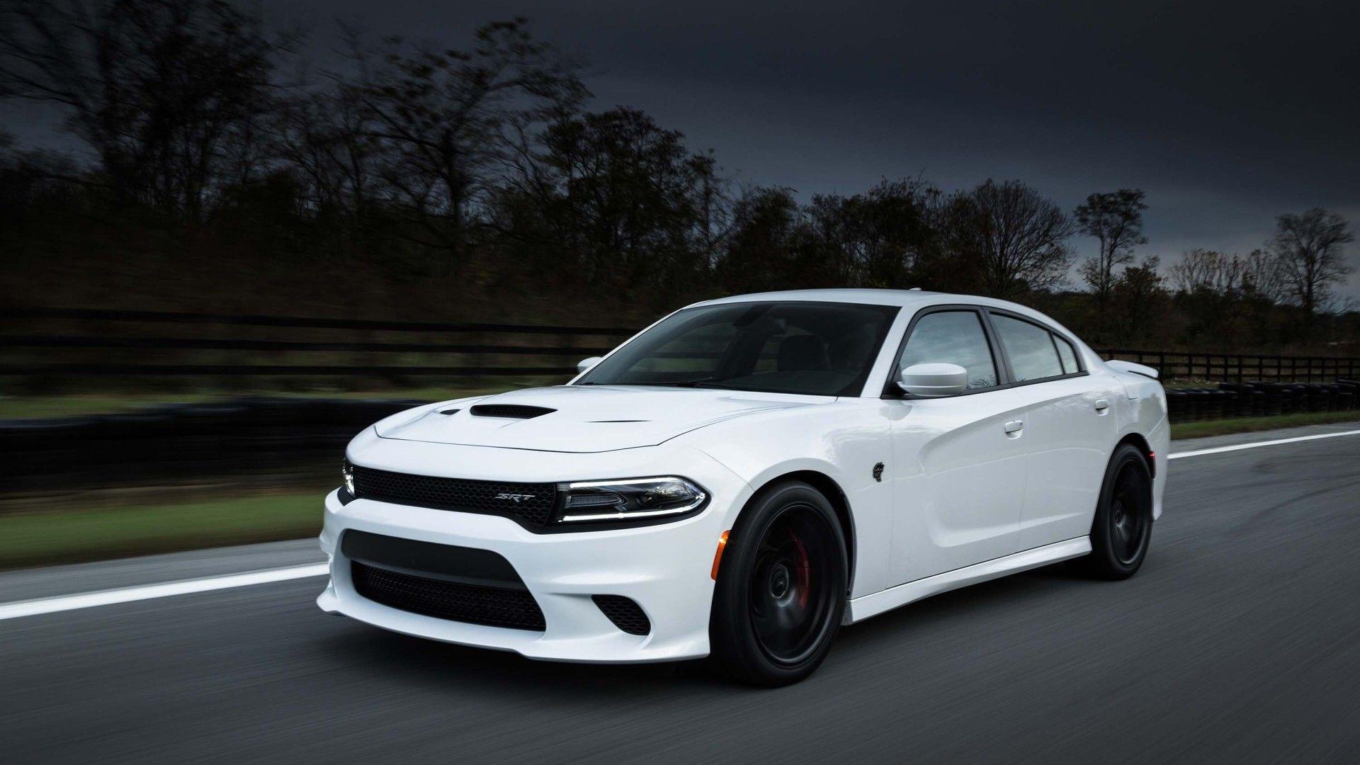 Dodge Charger SRT Hellcat · iBackgroundWallpapers