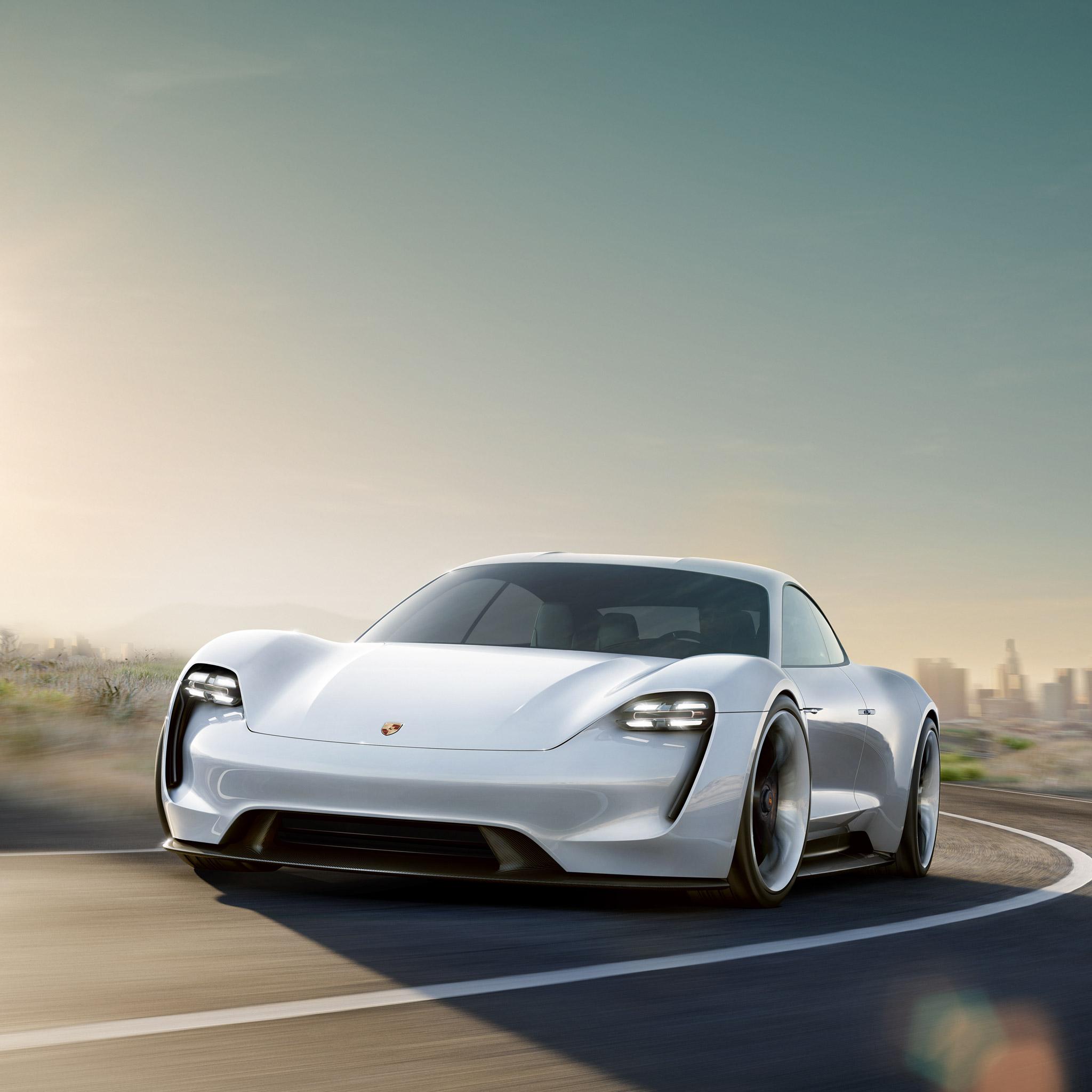 Tribute to tomorrow. Porsche Concept Study Mission E.