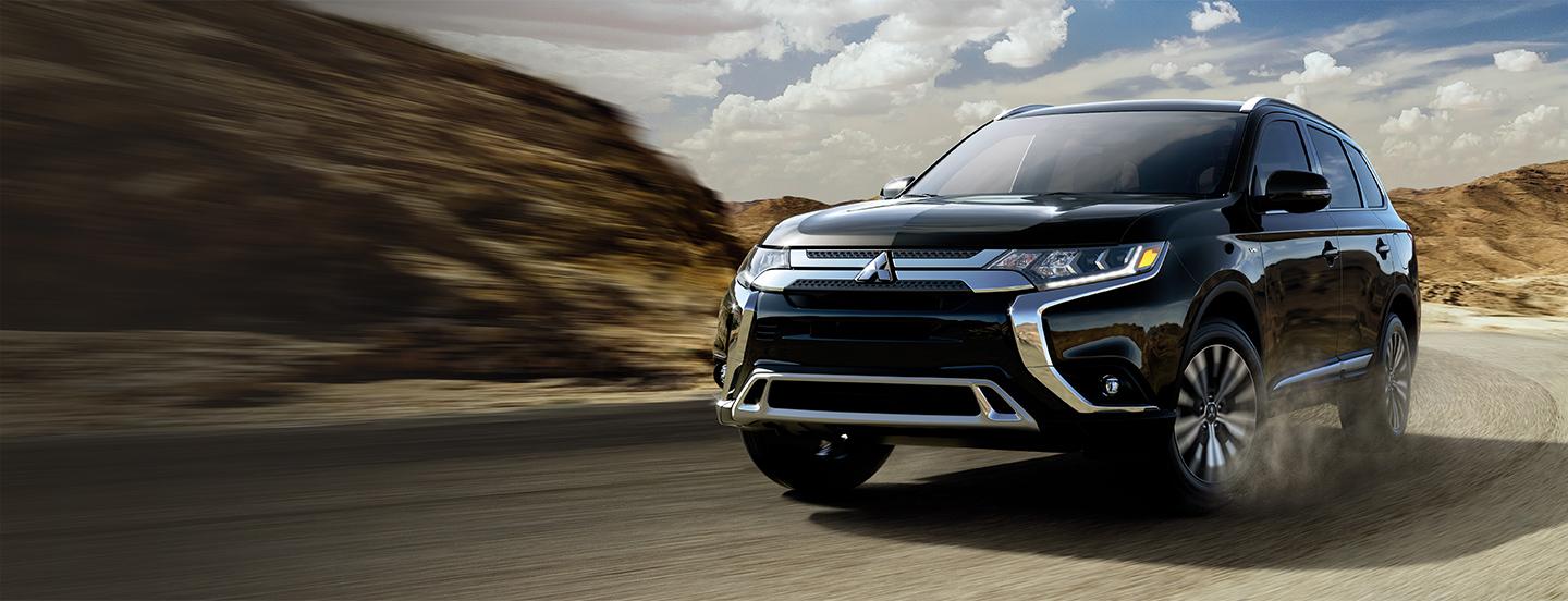 2019 Mitsubishi Outlander Gallery