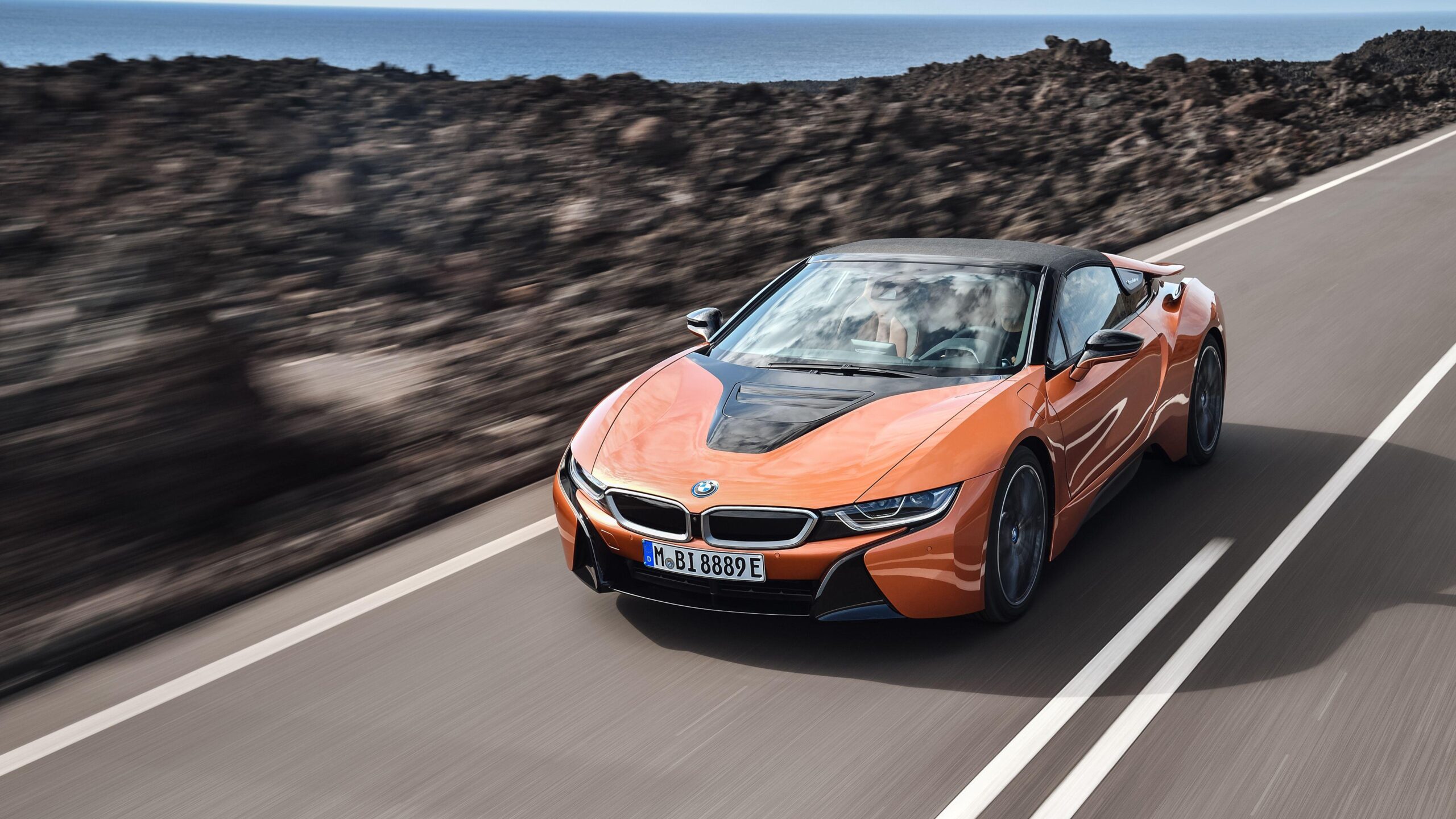 2018 BMW i8 Roadster 4K Wallpapers