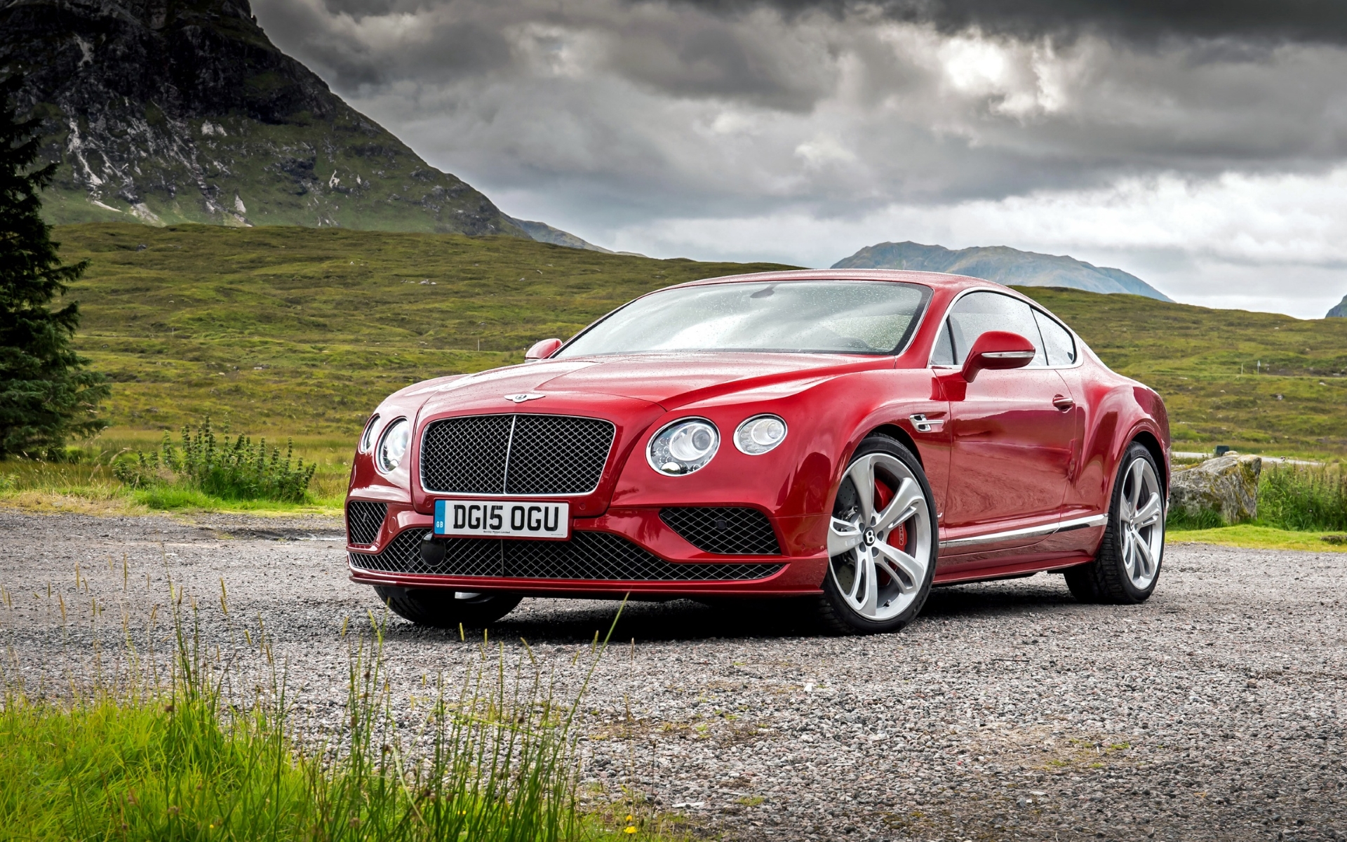 Red Bentley Continental GT