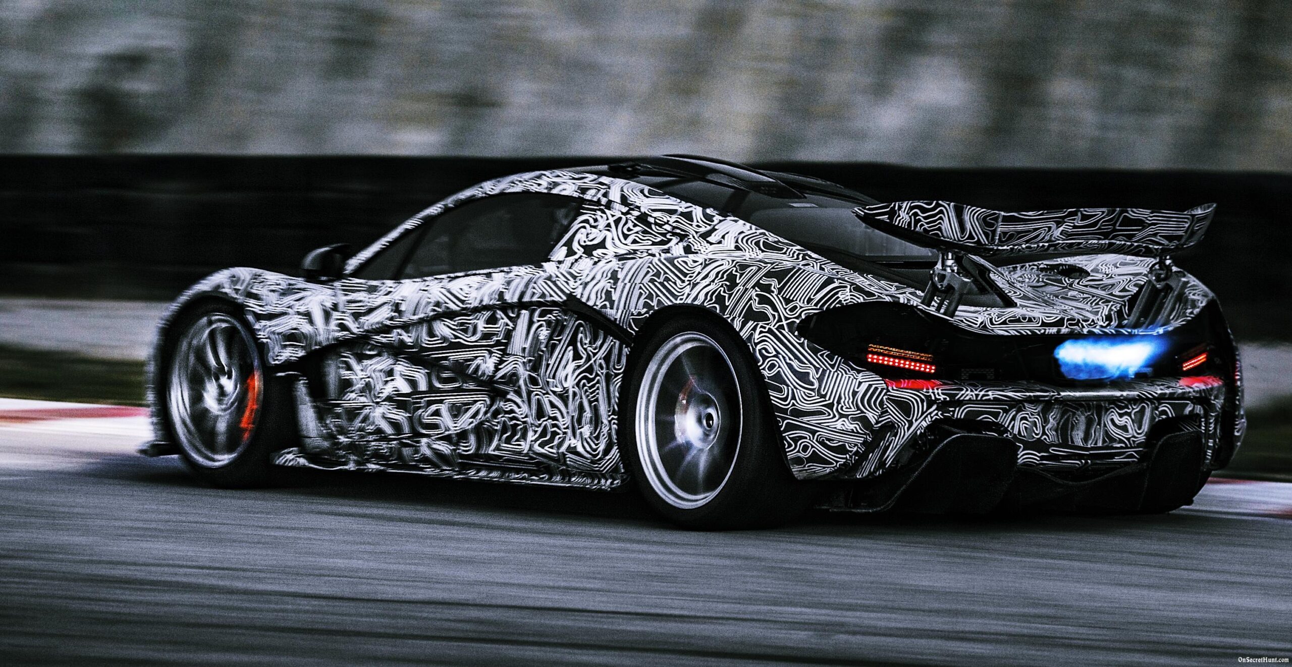 McLaren P1 Black And White