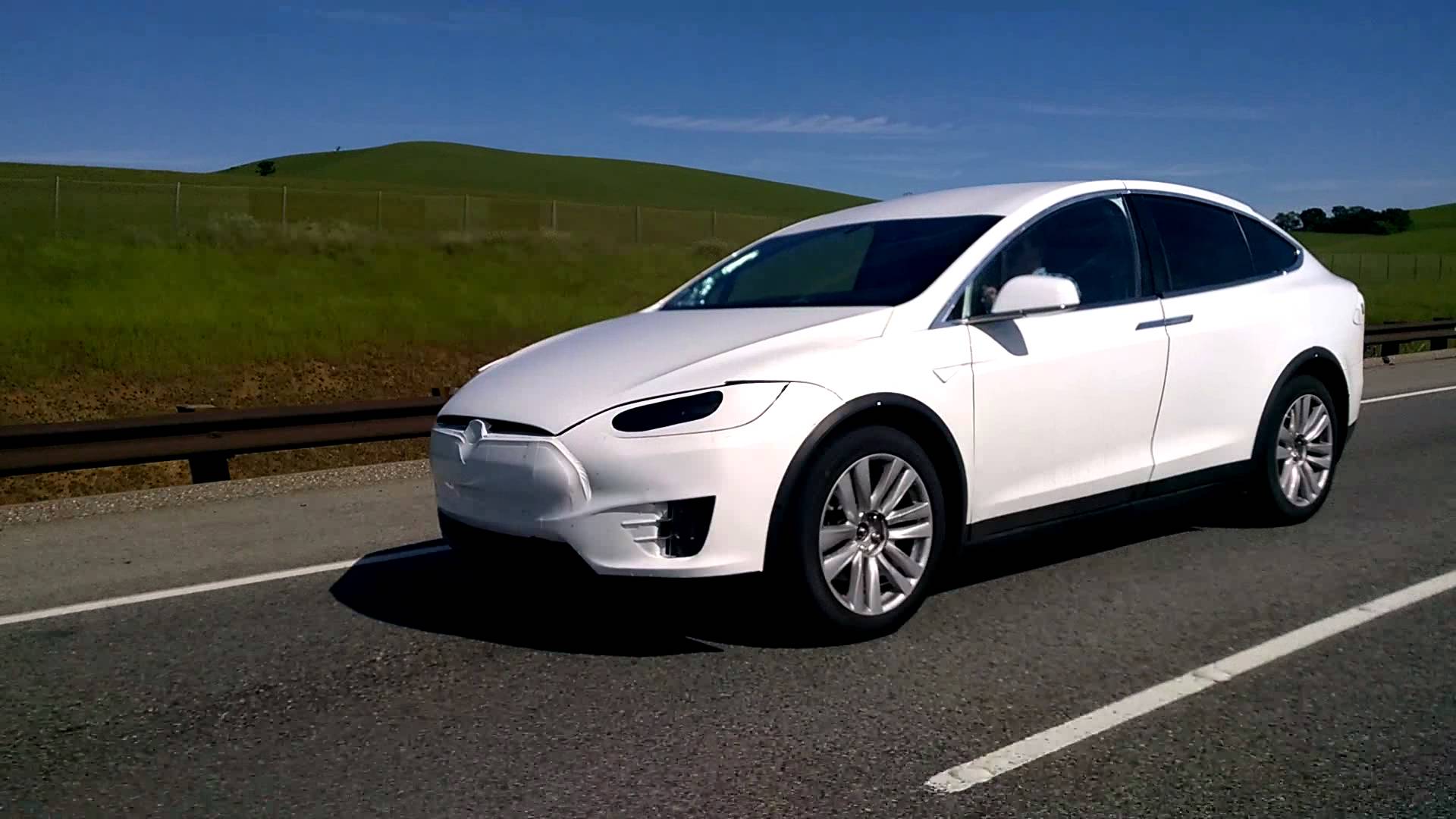 Tesla Model X White wallpapers