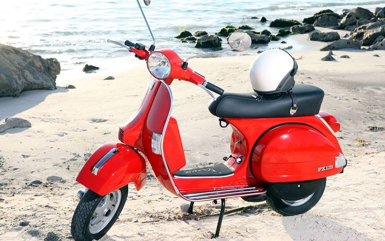 Vespa Px 125 Hd Desktop Wallpapers