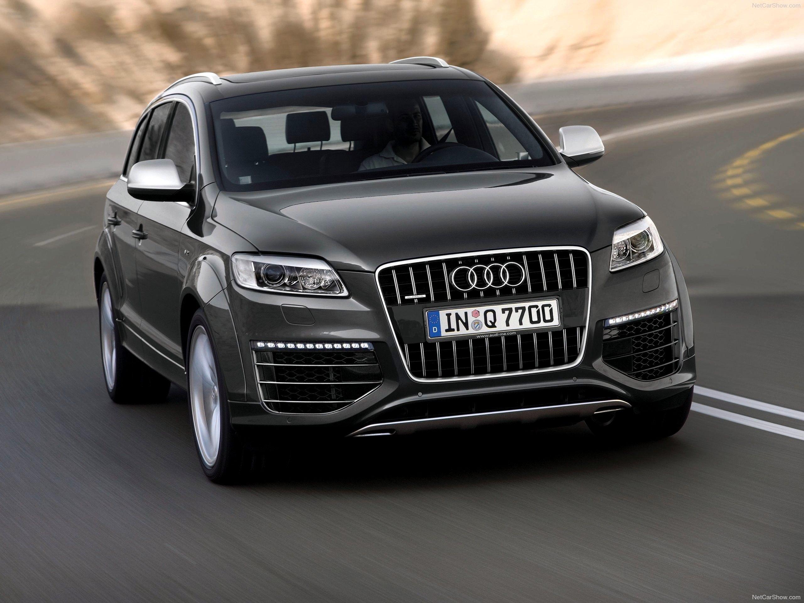 Audi Q7 Wallpapers HD Download