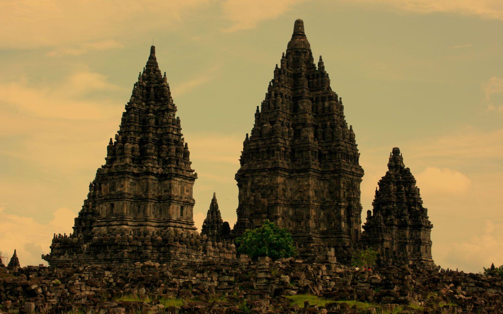 Prambanan Temple Wide Wallpapers – Travel HD Wallpapers