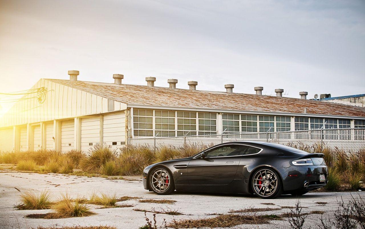 Gray Aston Martin V8 Vantage wallpapers