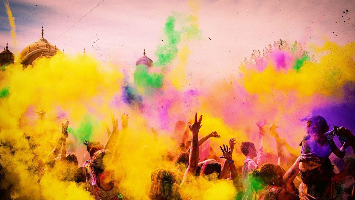 Holi Wallpapers,Free Holi Wallpapers,Download Holi WallPapers,Wall