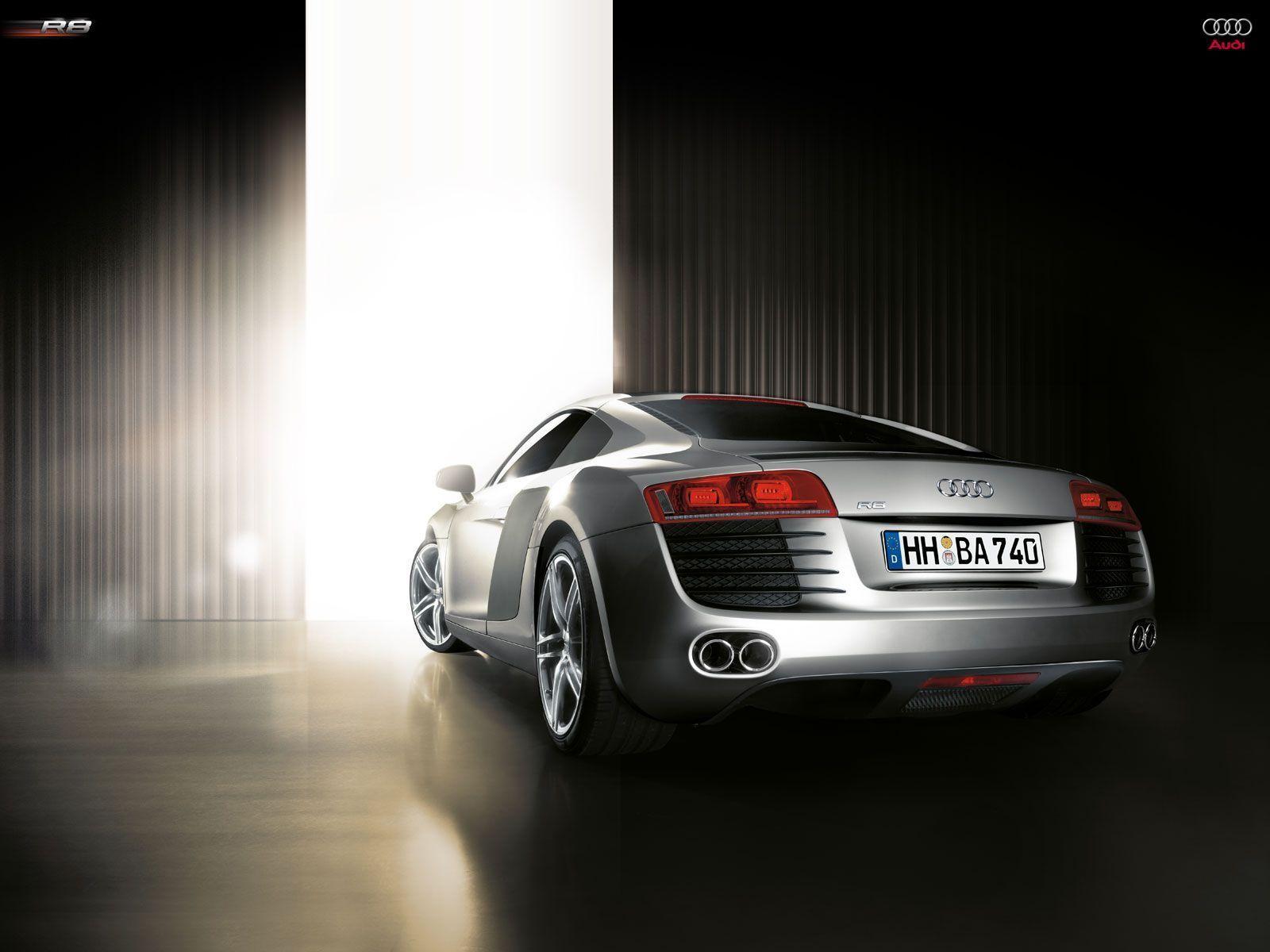 TOP HD WALLPAPERS: AUDI R8 HD WALLPAPERS