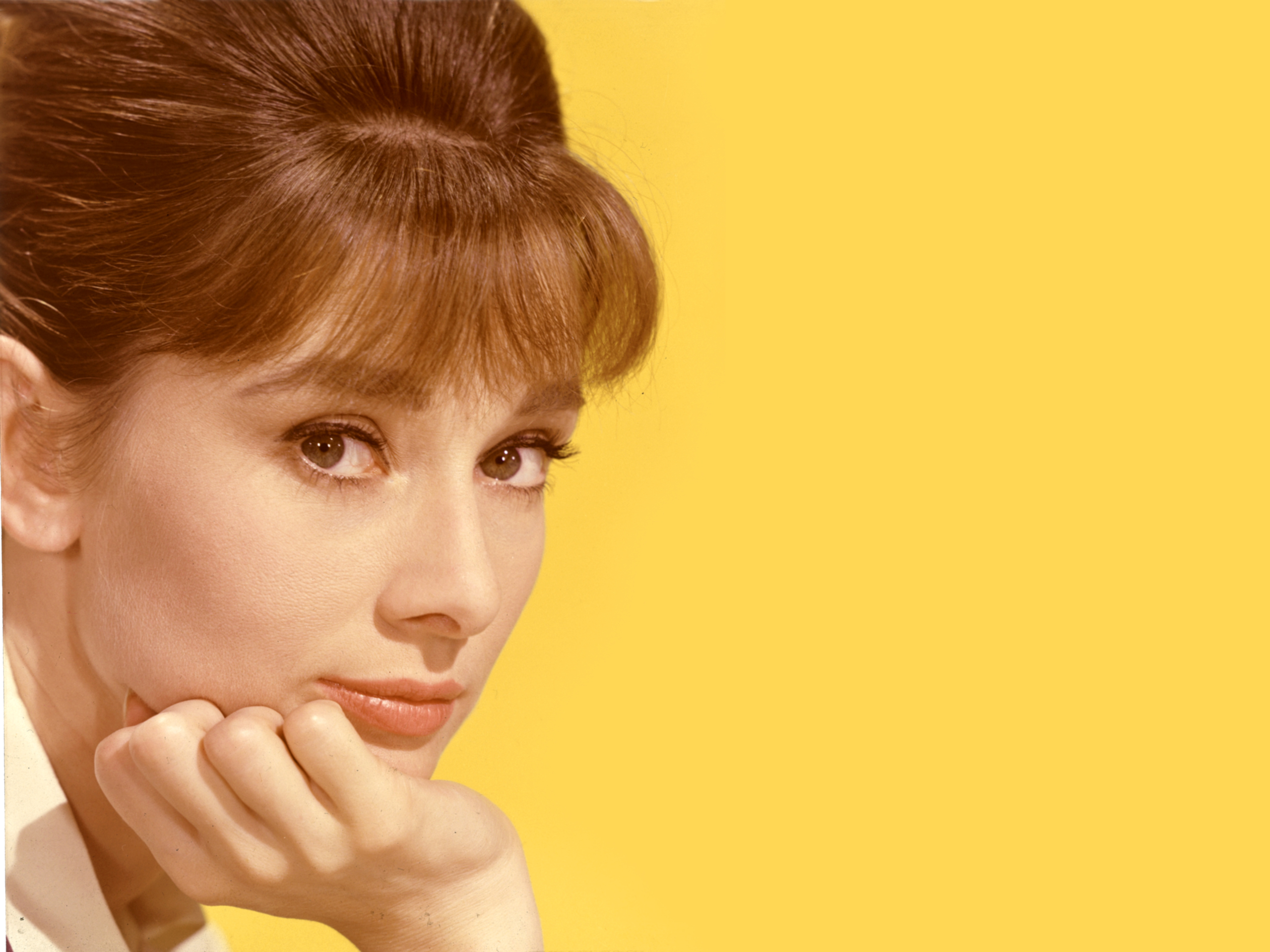 Audrey Hepburn Wallpapers – Beautiful PIX