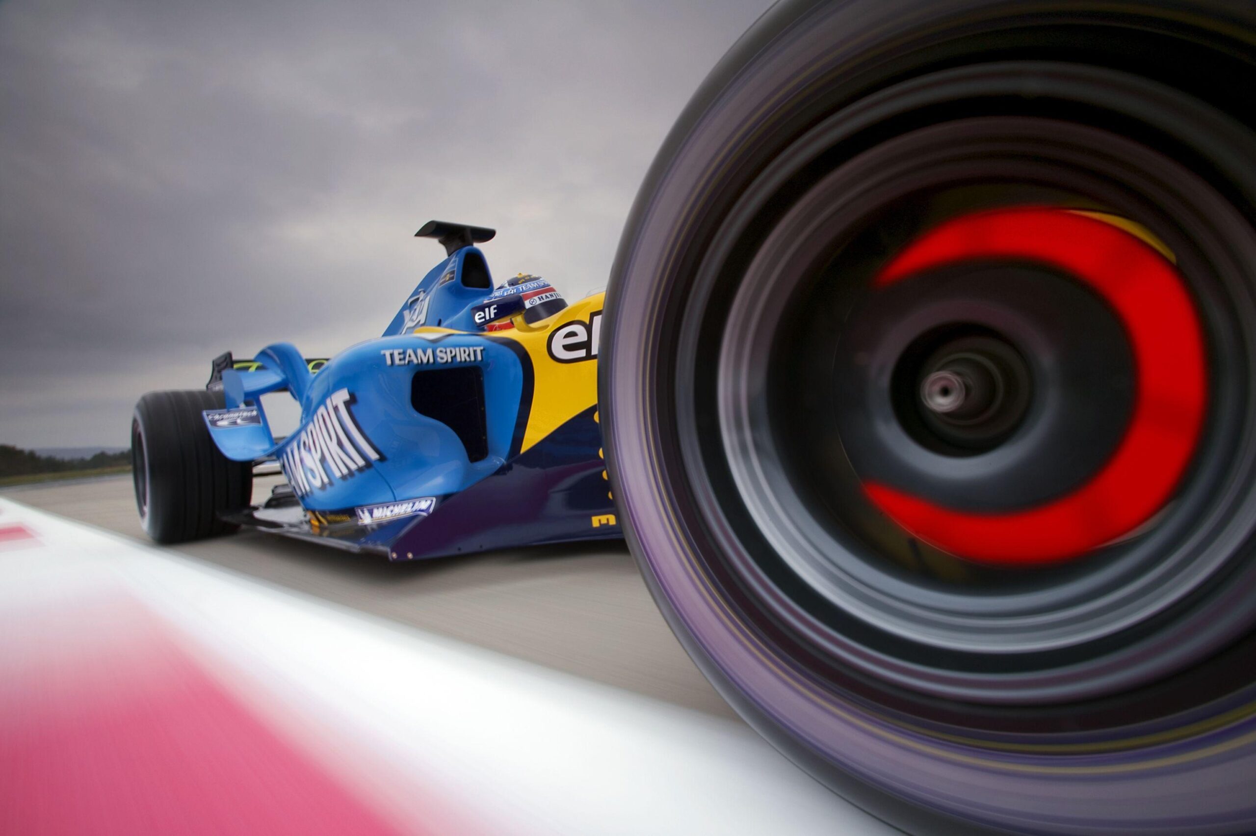 Formula One Renault HD Wallpapers