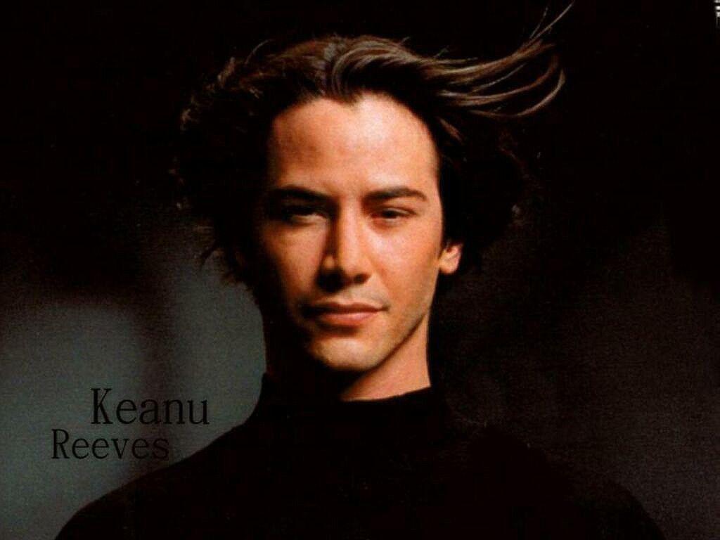 Keanu Reeves TheWallpapers