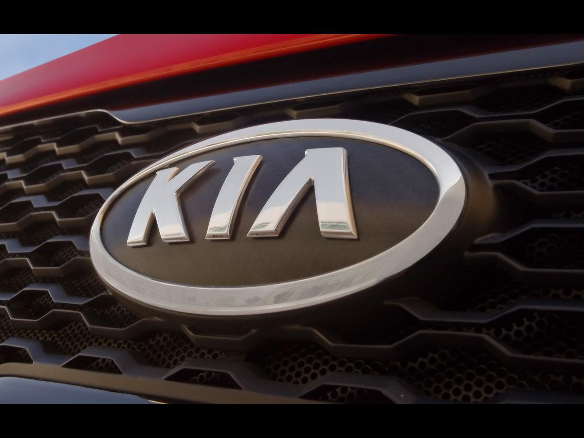 2008 Kia Koup Concept Grille Emblem Wallpapers Des