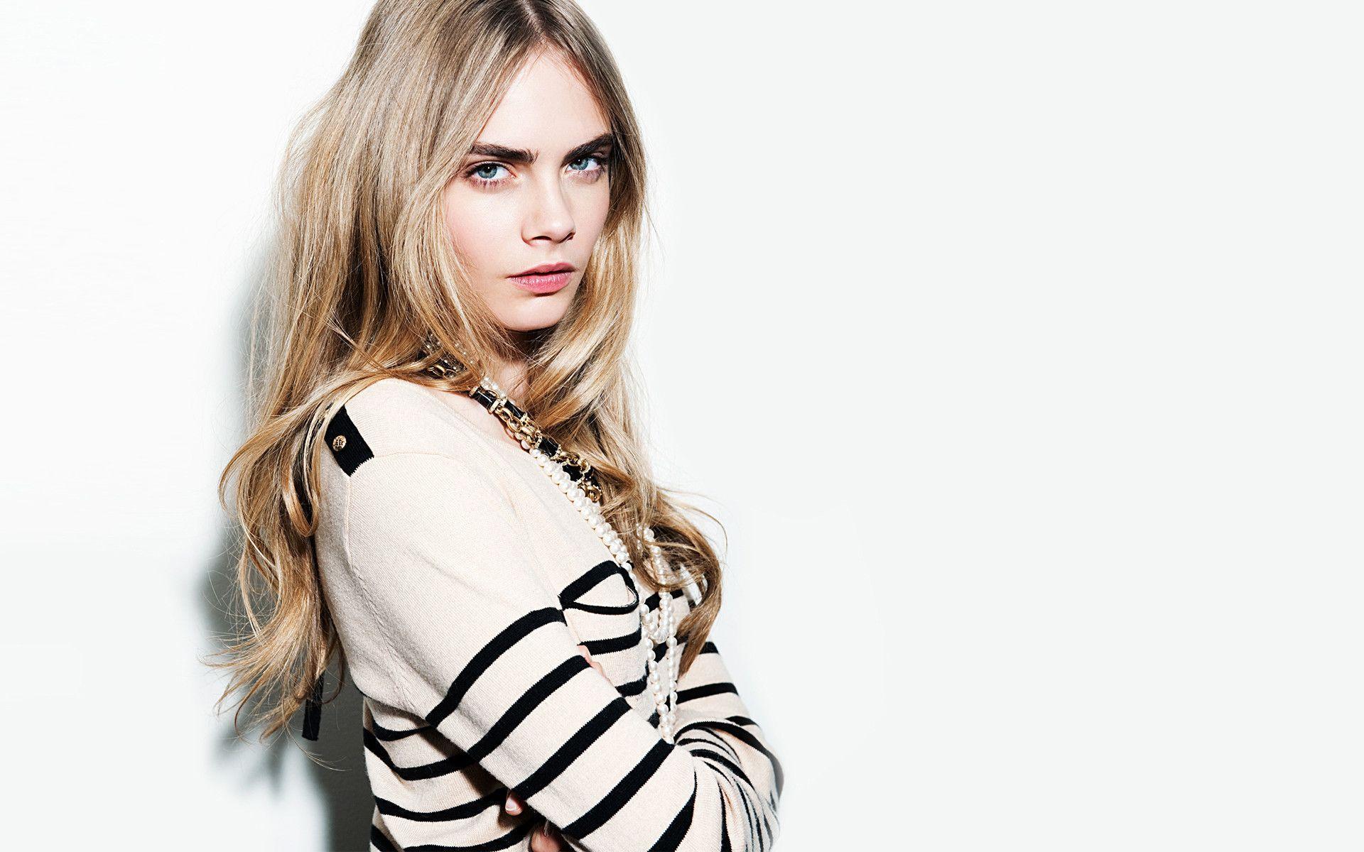 Cara Delevingne Wallpapers HD Pictures