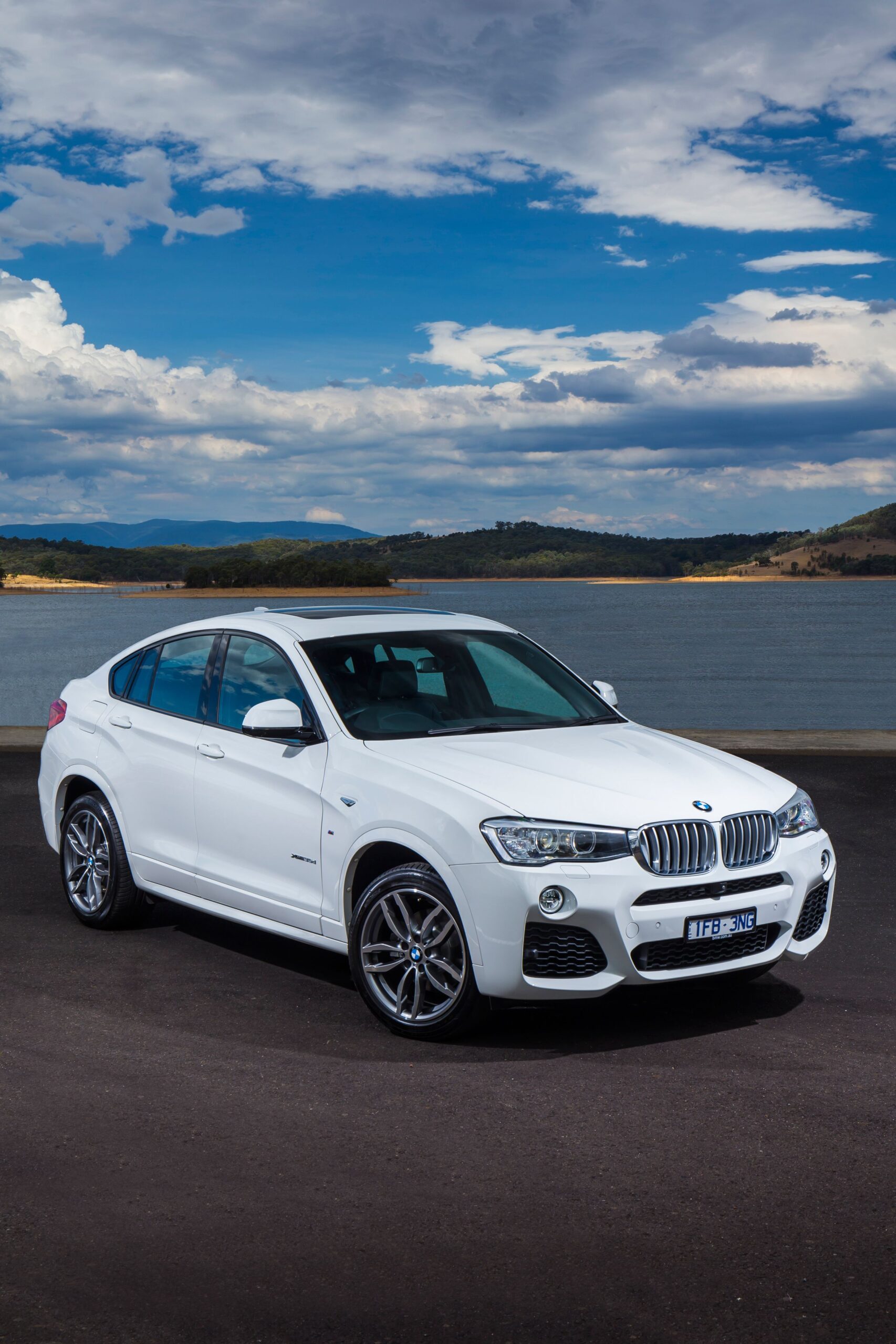 BMW X4 XDrive35d M Sport wallpapers 2018 in BMW