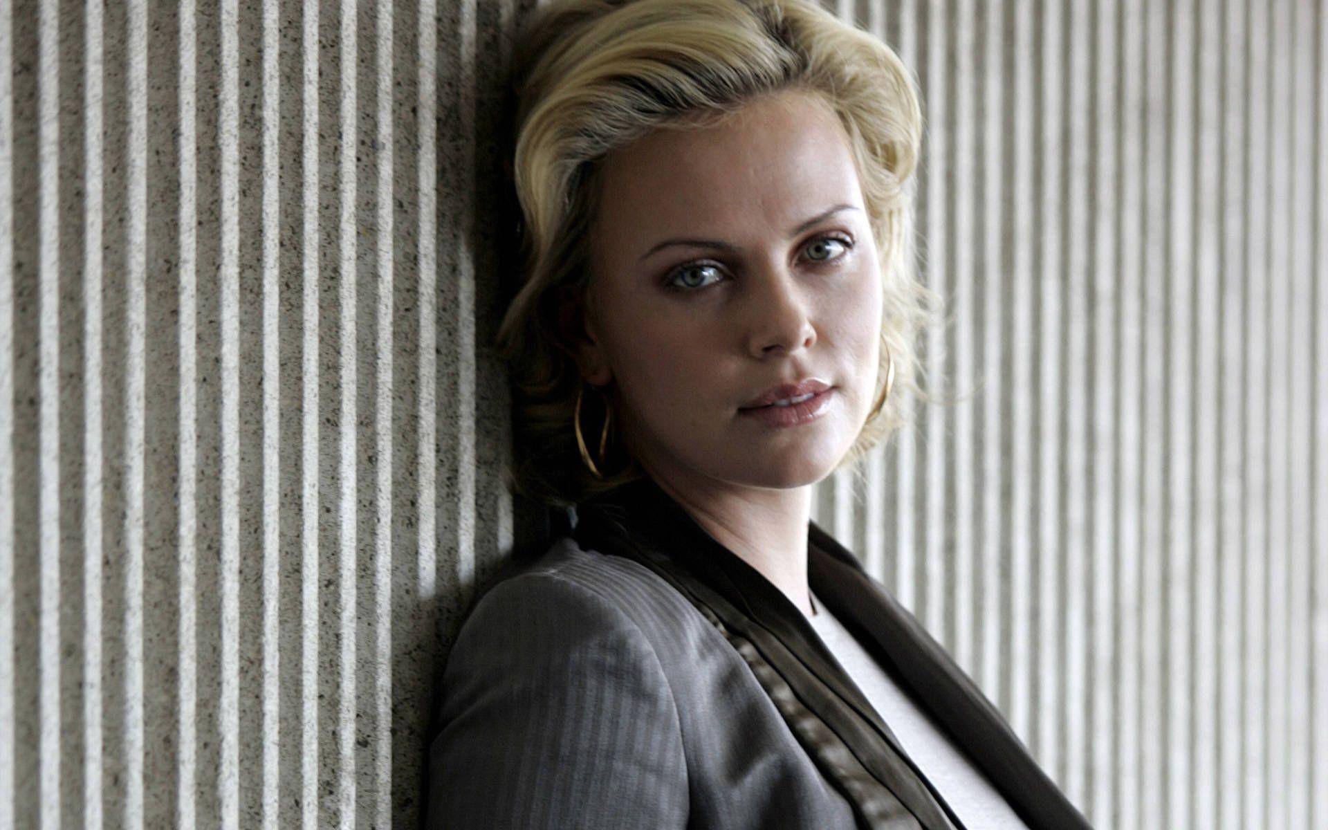 Charlize Theron Wallpapers HD