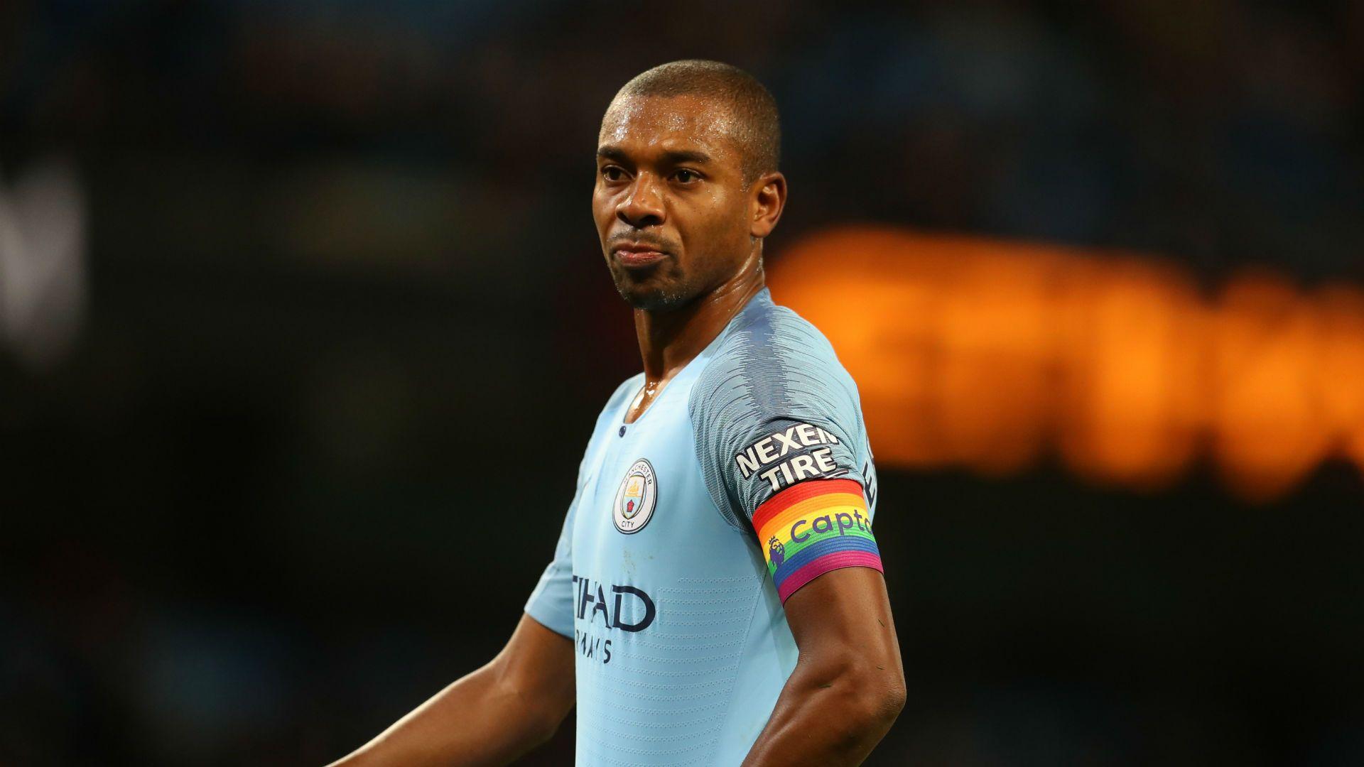 Fernandinho, Kompany return for stuttering Man City