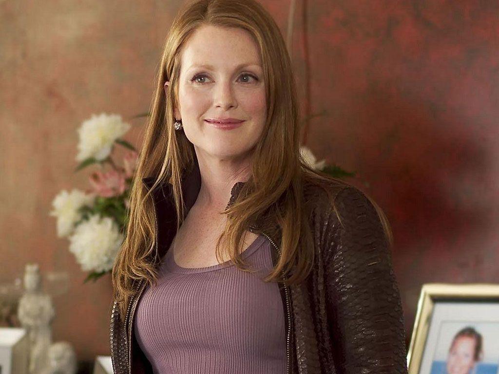 Julianne Moore HQ Wallpapers