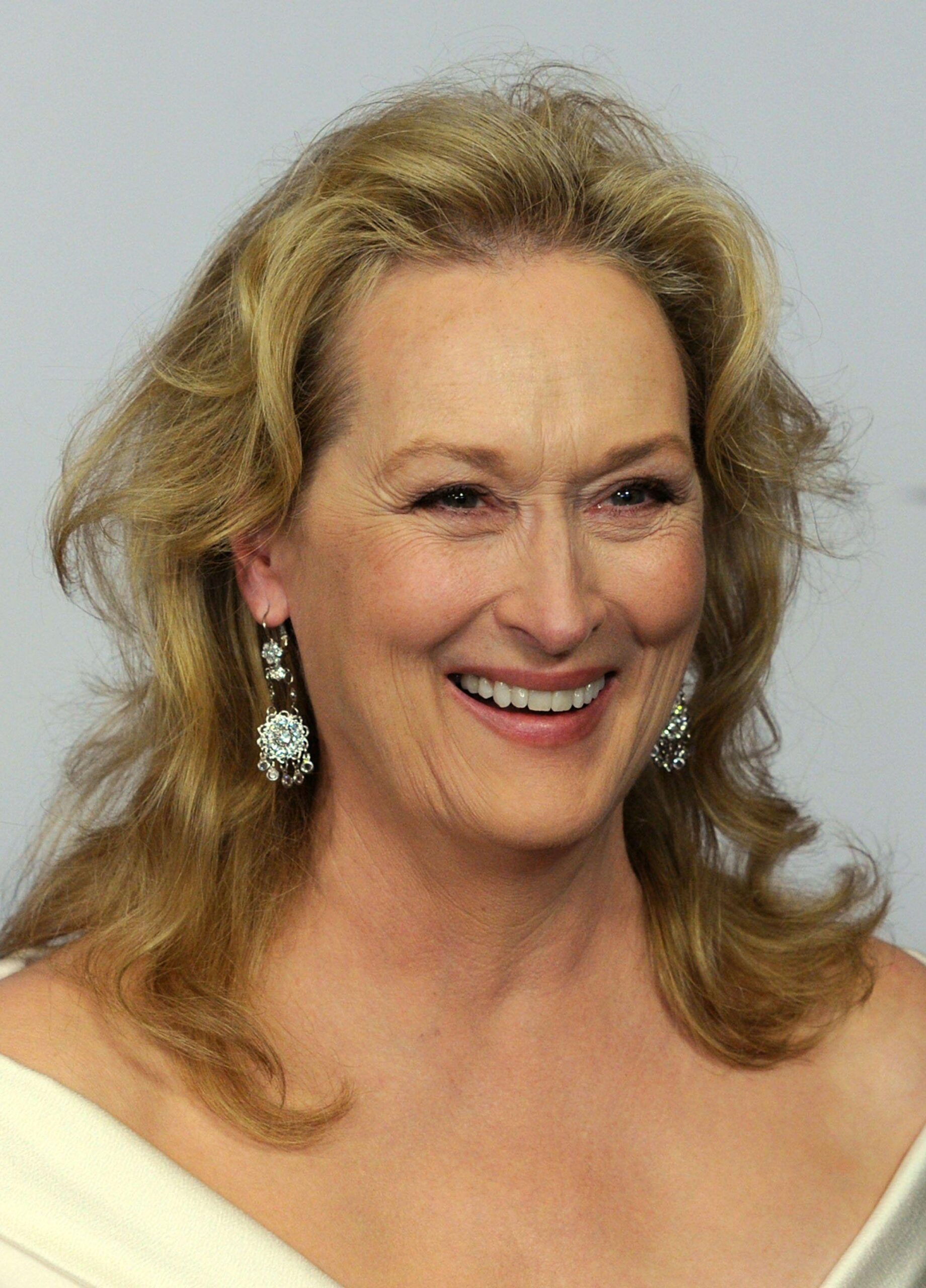 HD Meryl Streep Wallpapers and Photos