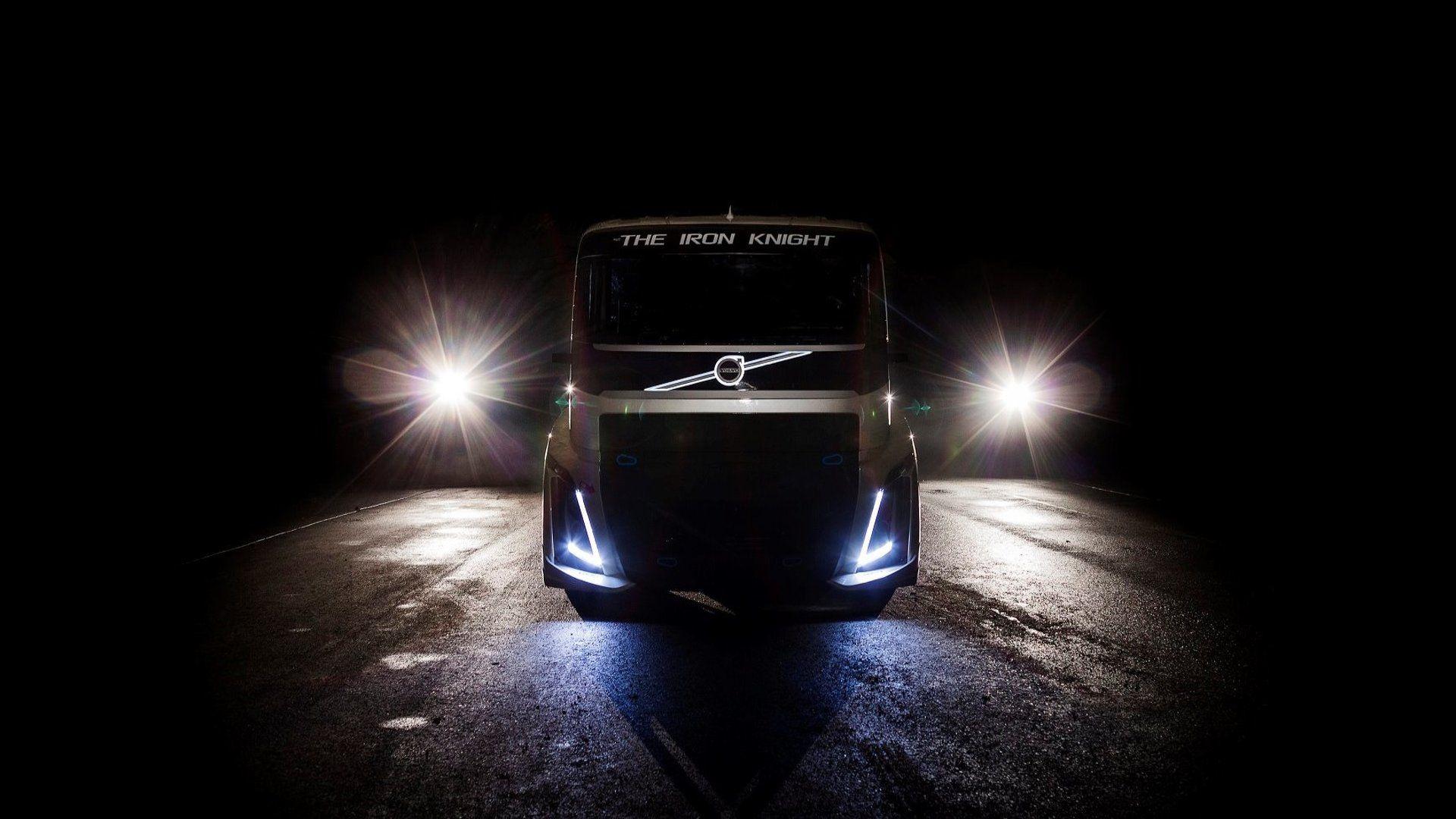 2,400 hp Volvo truck seeks world speed records