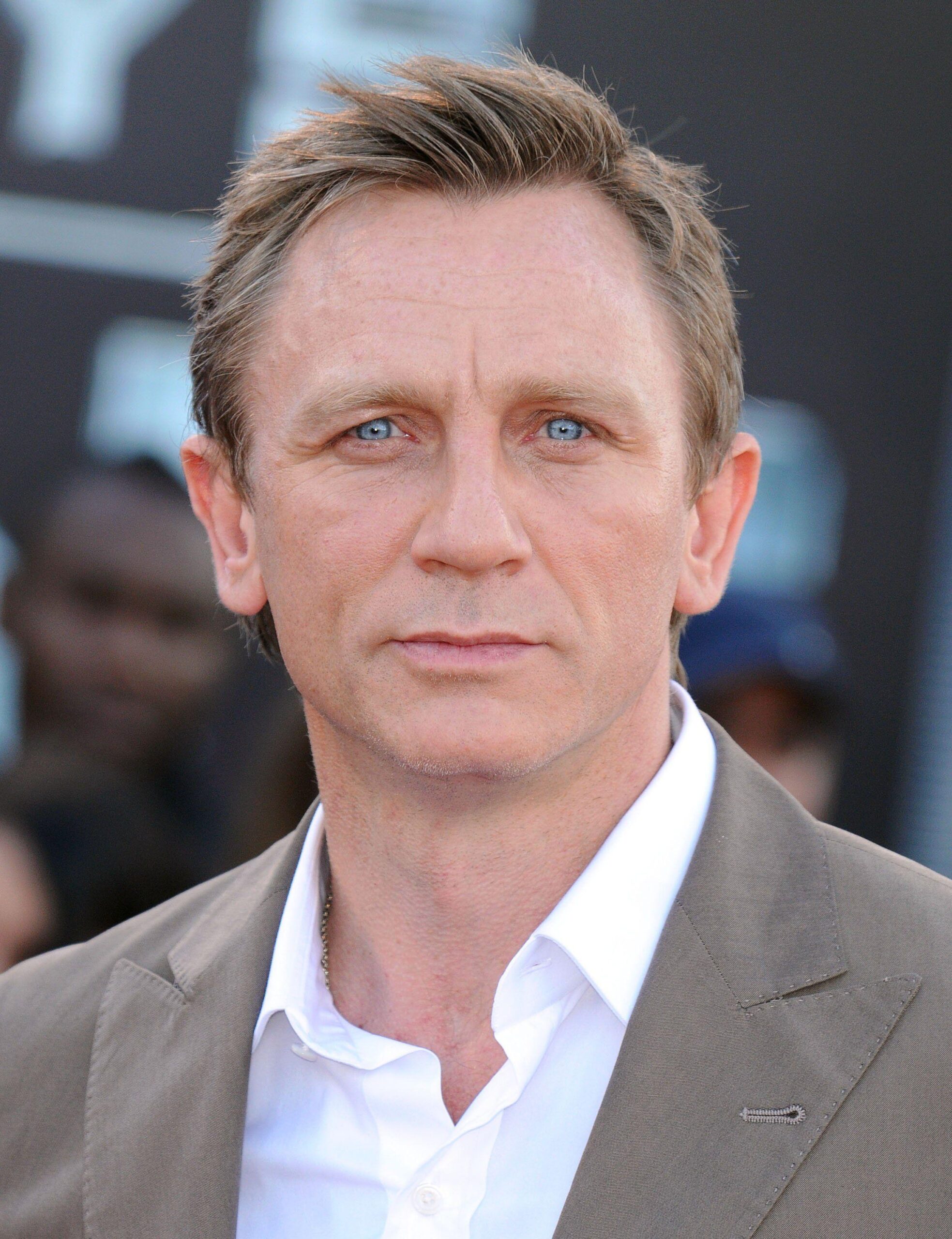 ⇒ Daniel Craig Wallpapers