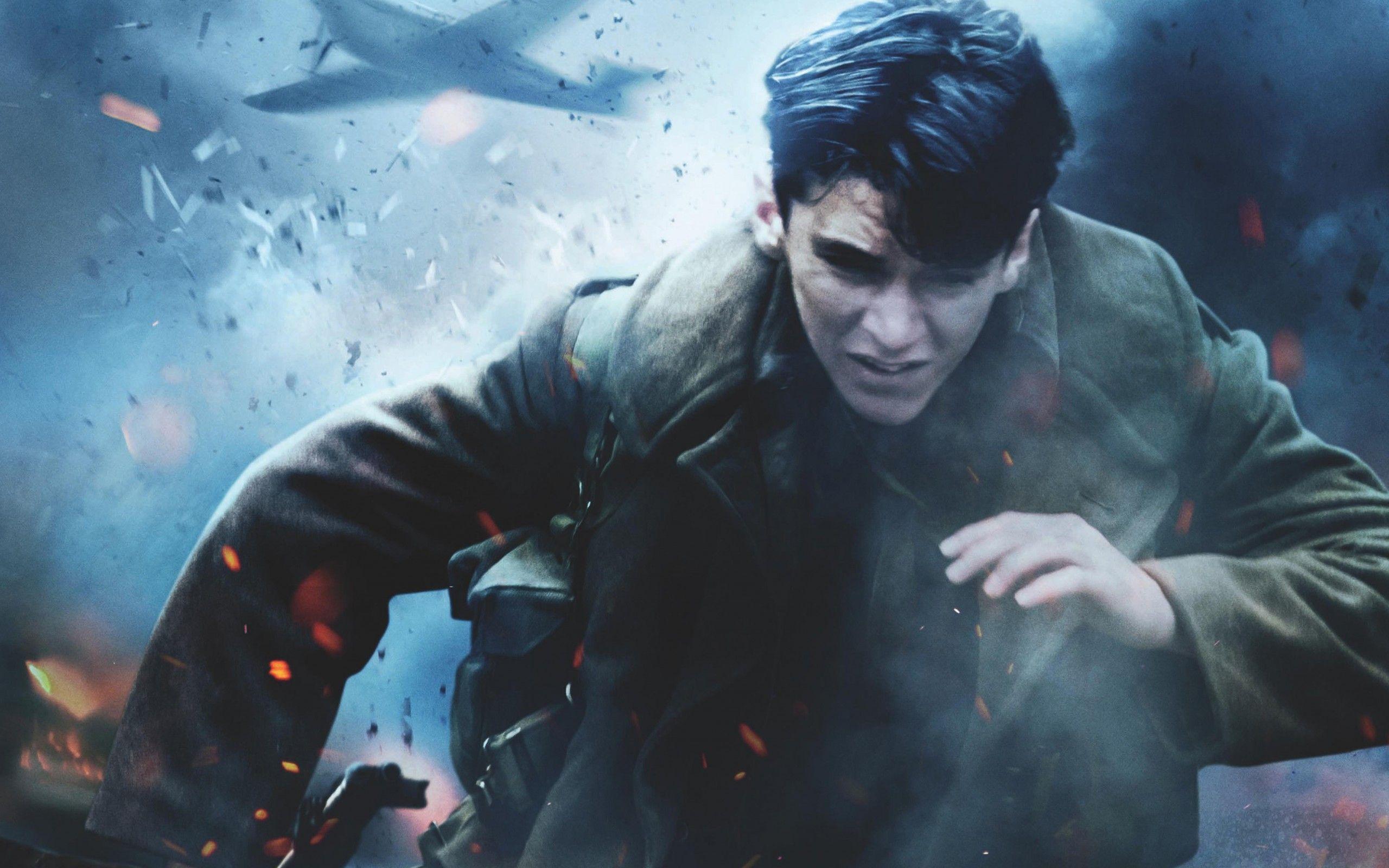 Fionn Whitehead in Dunkirk 2017 Wallpapers