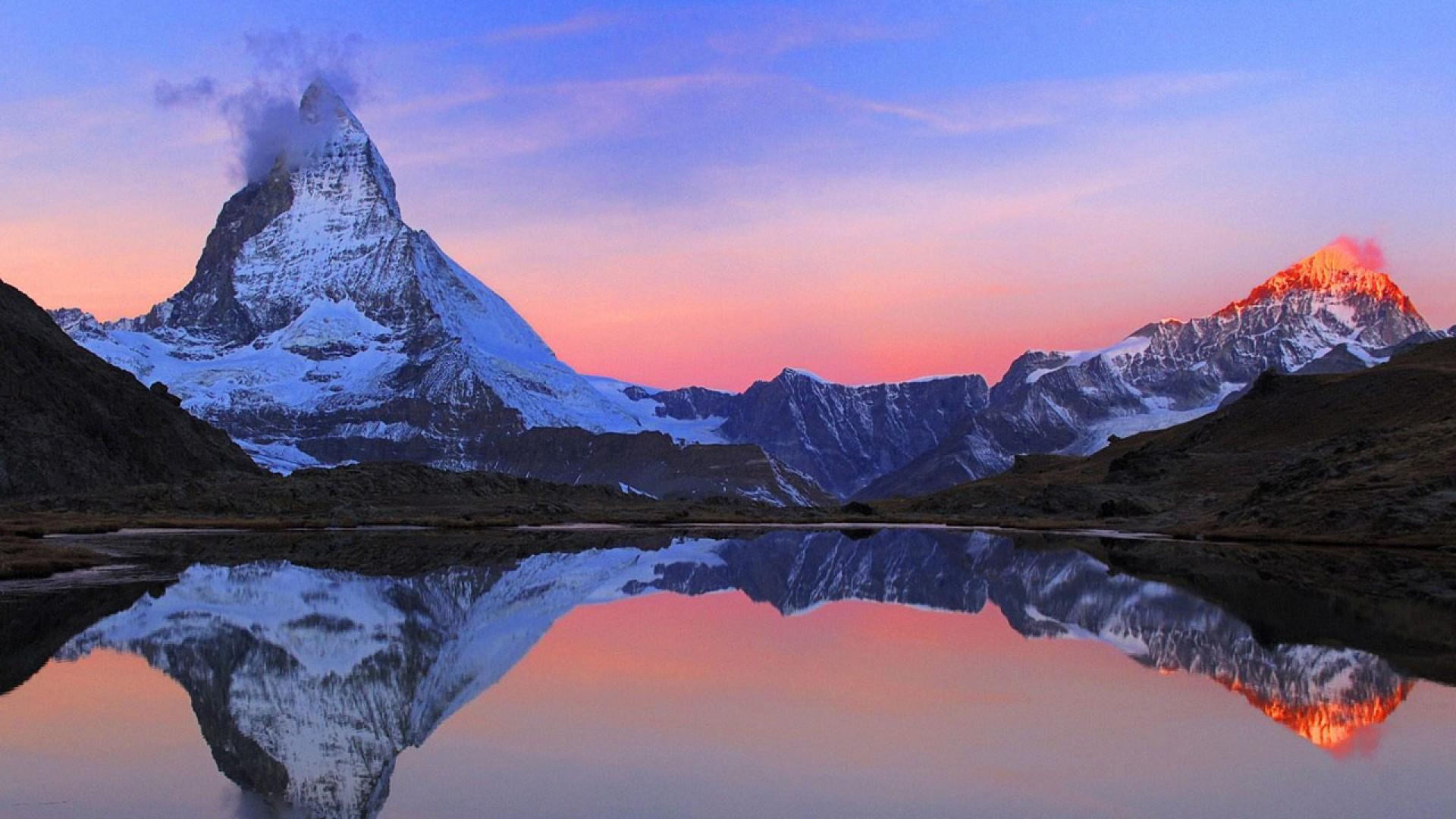 HD Break Of Dawn In The Swiss Alps Wallpapers