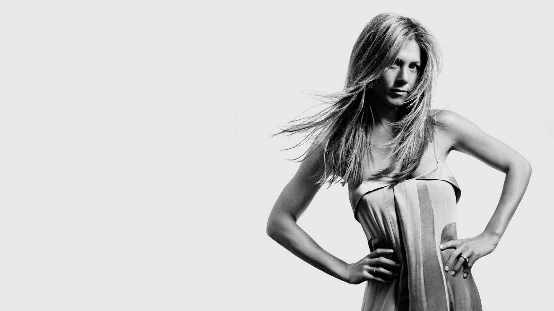 Jennifer Aniston HD wallpapers • PoPoPics