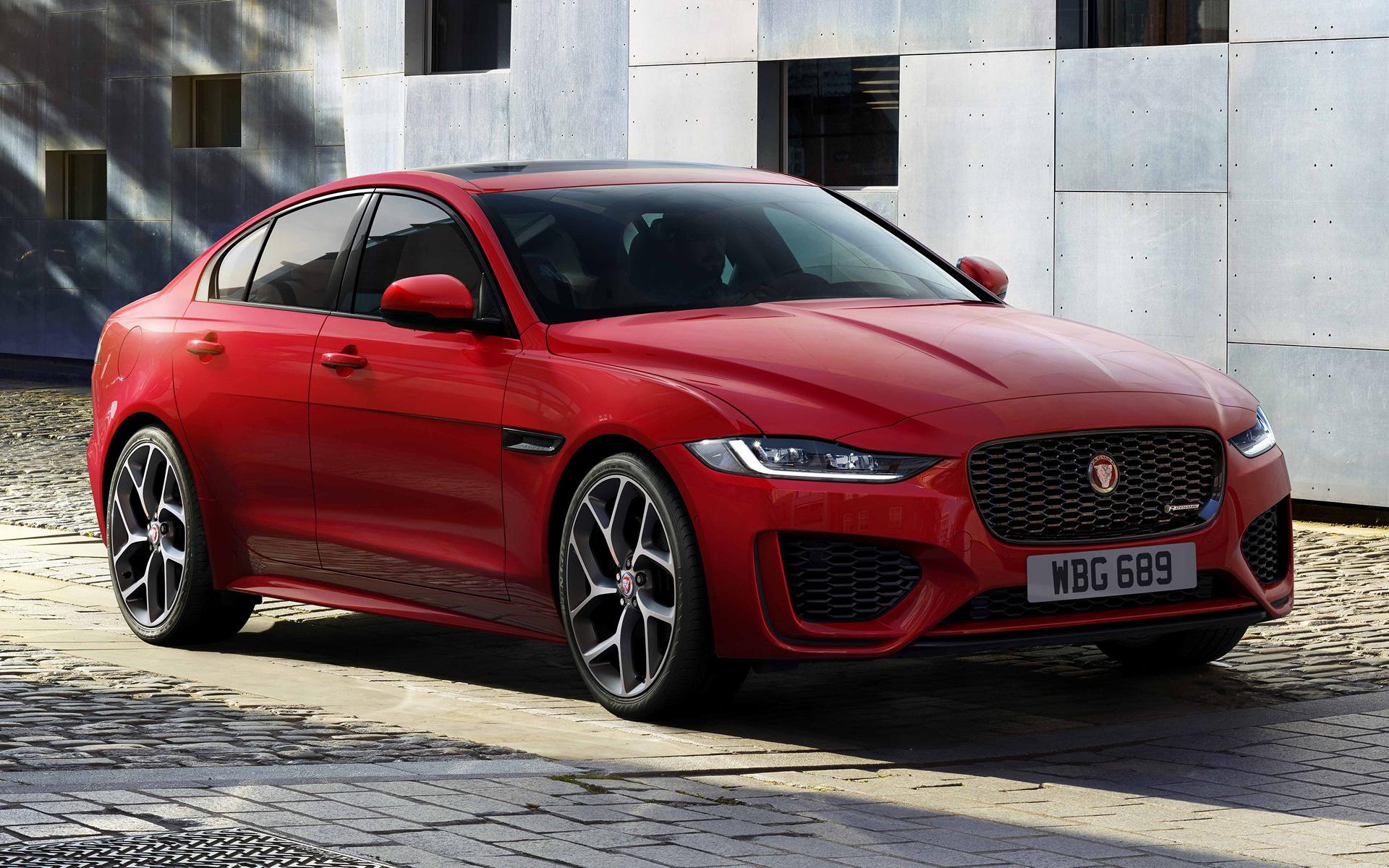 2019 Jaguar XE R