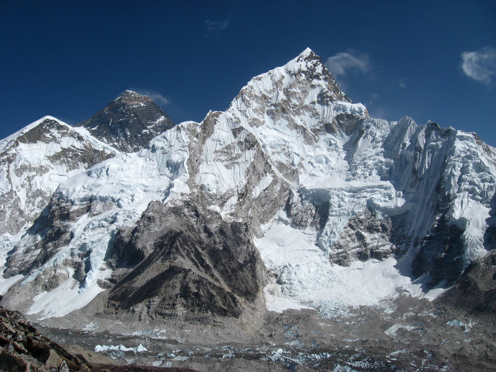 1 Mount Everest + nice wallpapers