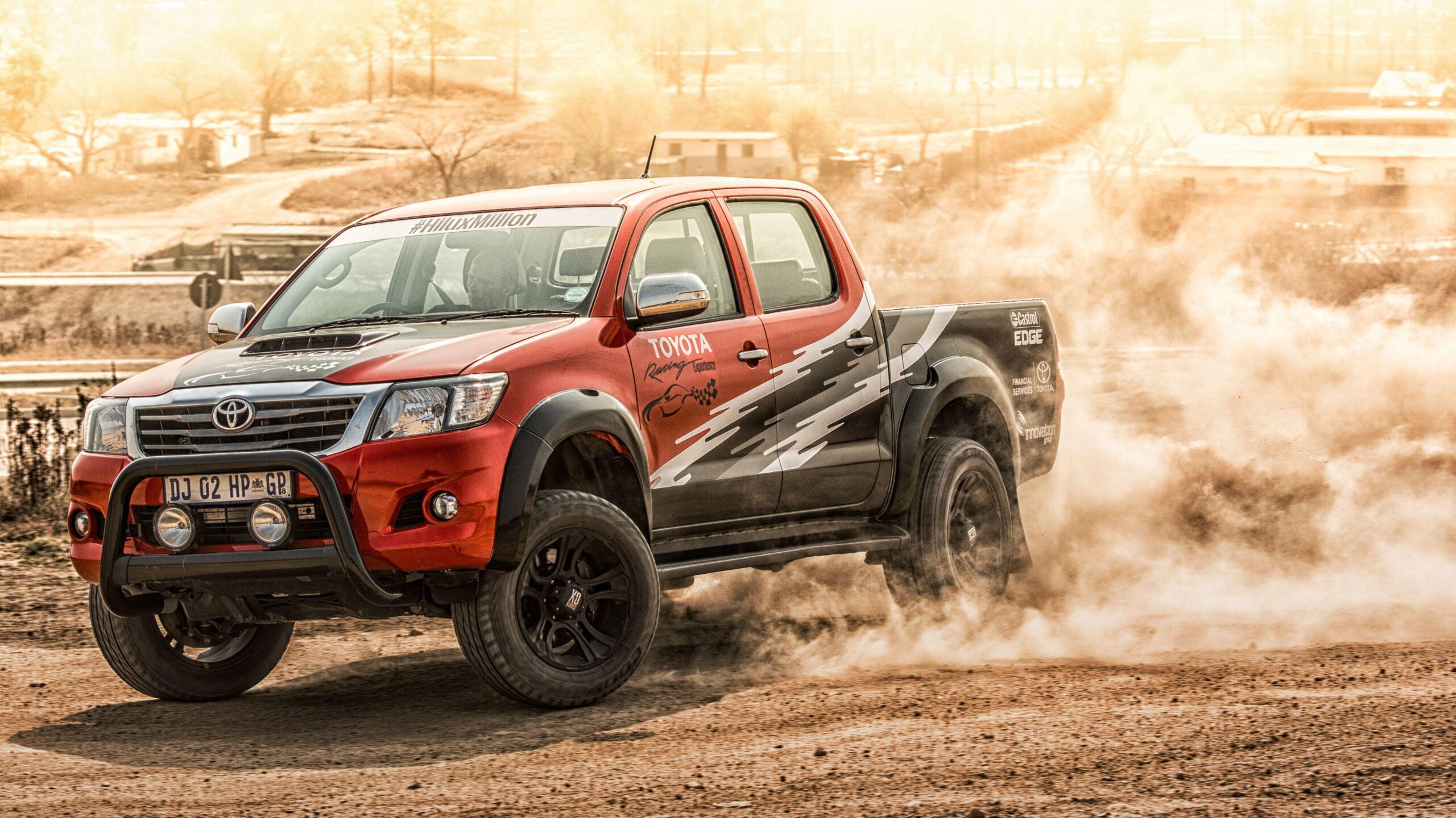 Toyota Hilux 2015 Wallpapers