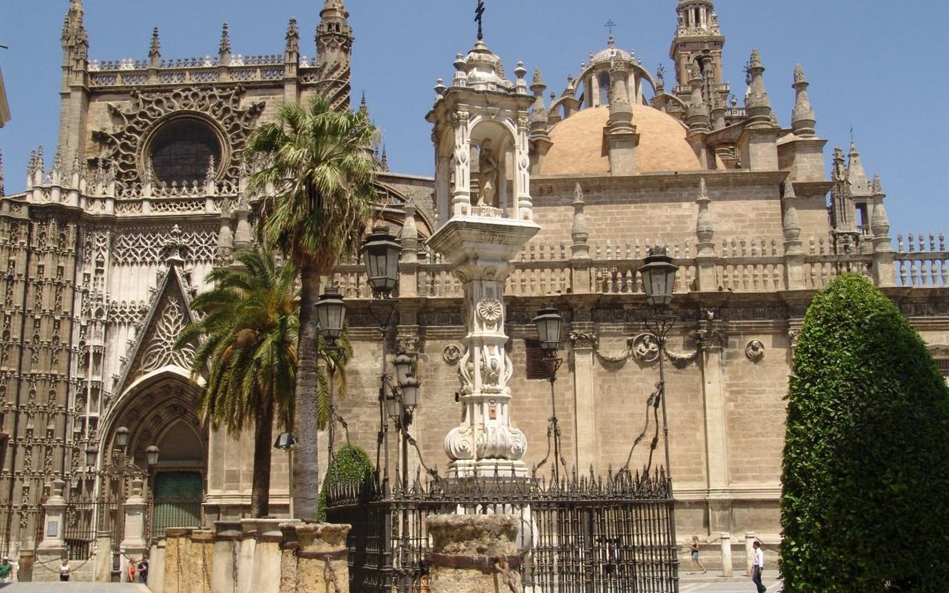 Sevilla Spain Cathedral Wallpapers,Sevilla