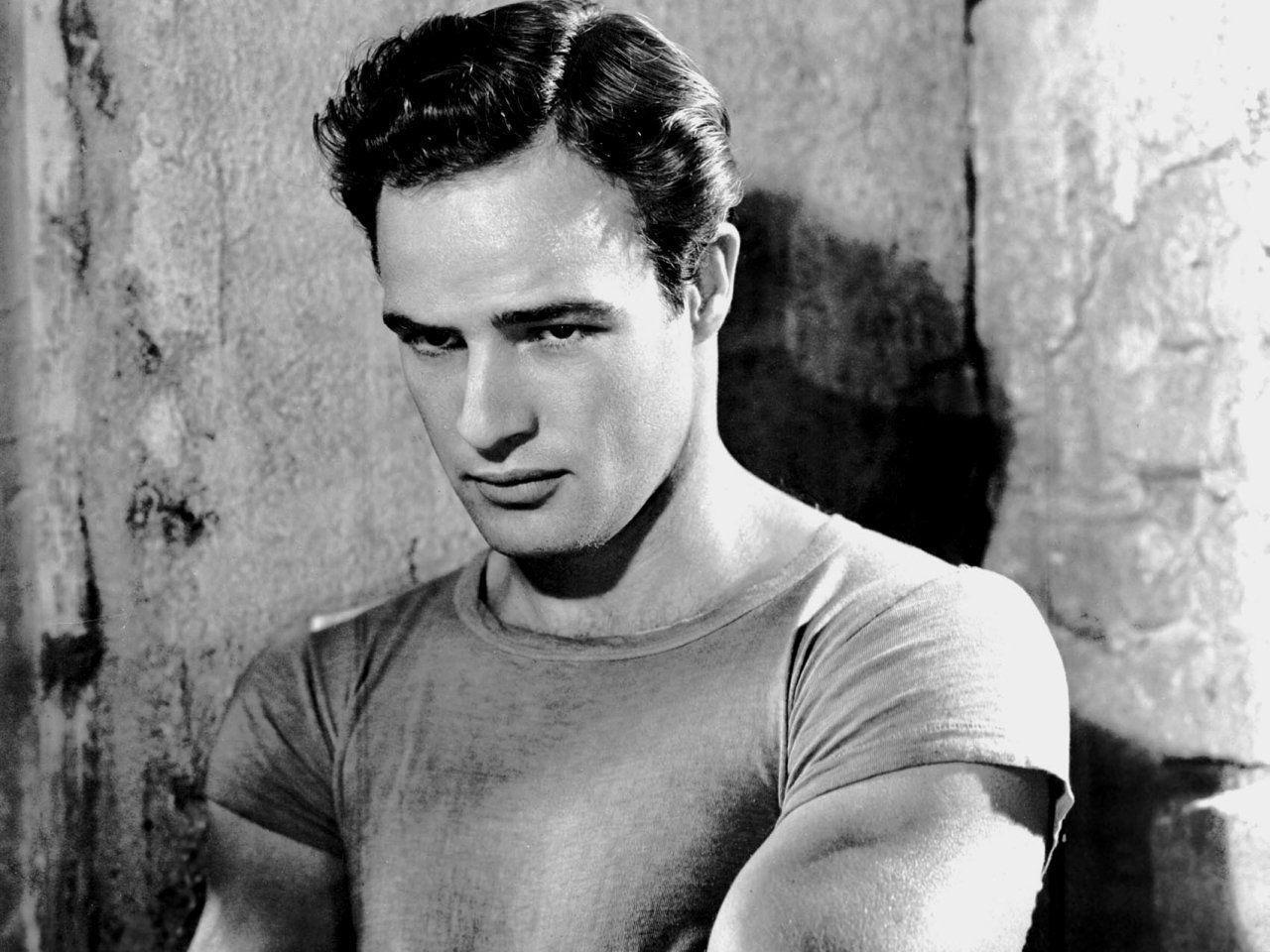 Marlon Brando Pictures