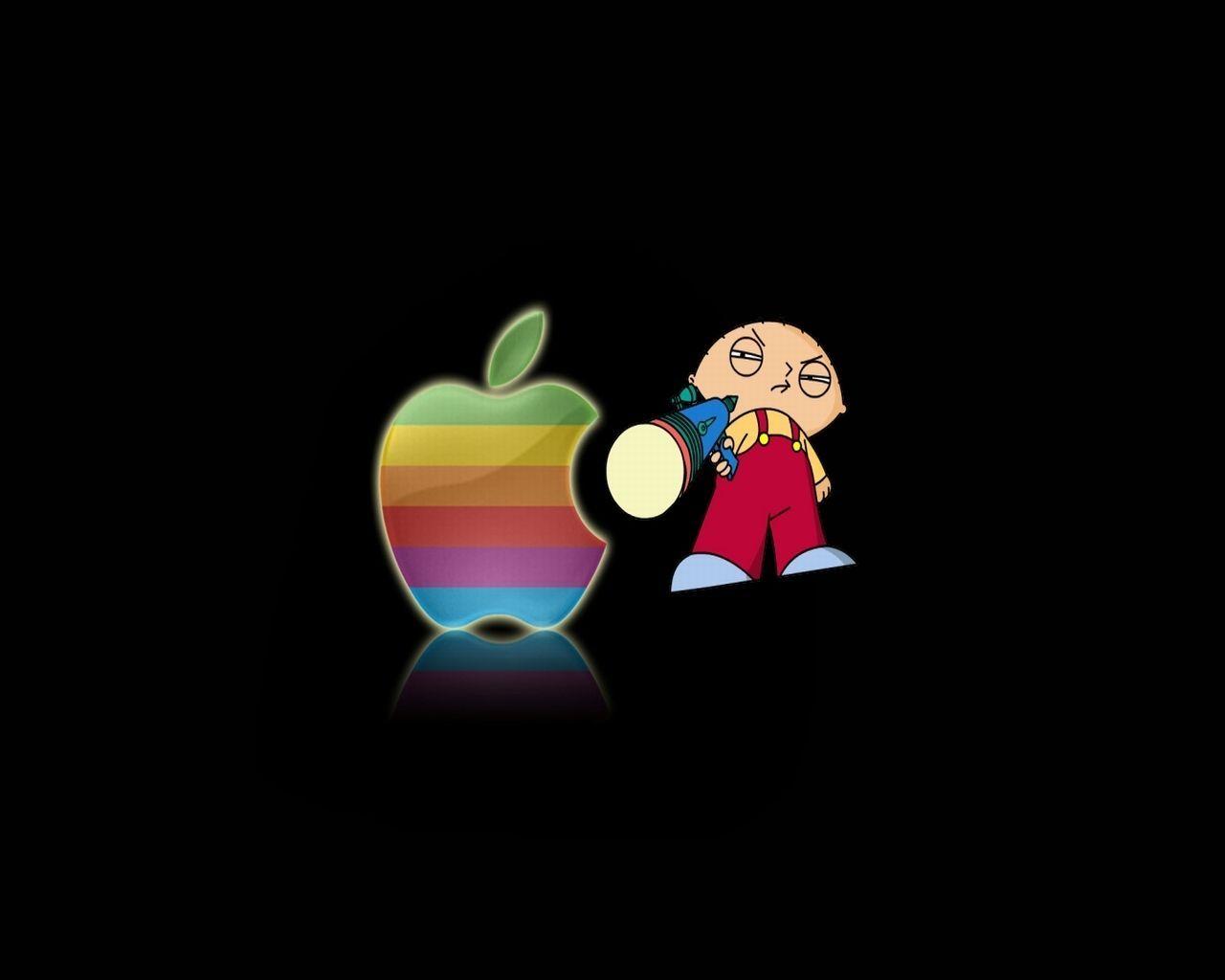 Stewie hates Mac!