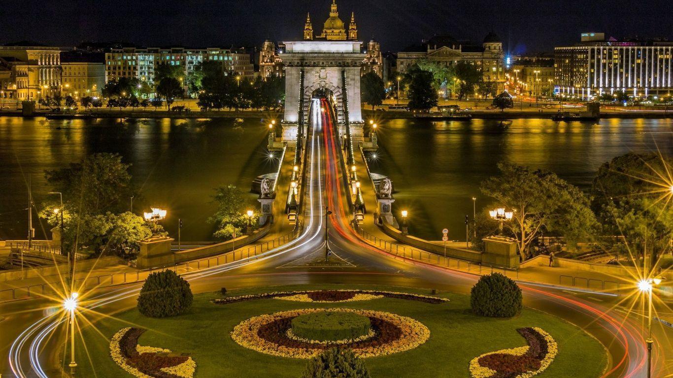 Chain bridge hungary Wallpapers