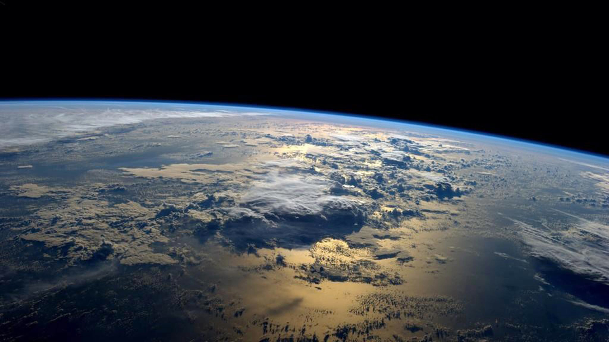 Earth Seen From The International Space Station : Wallpapers13