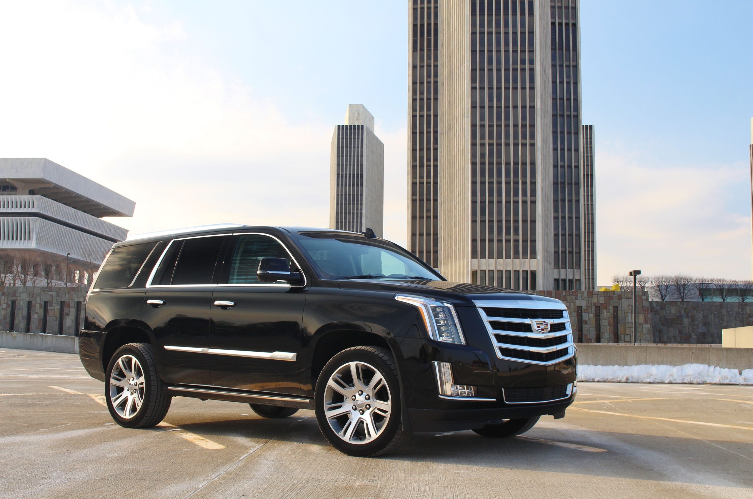 2015 Cadillac Escalade wallpapers