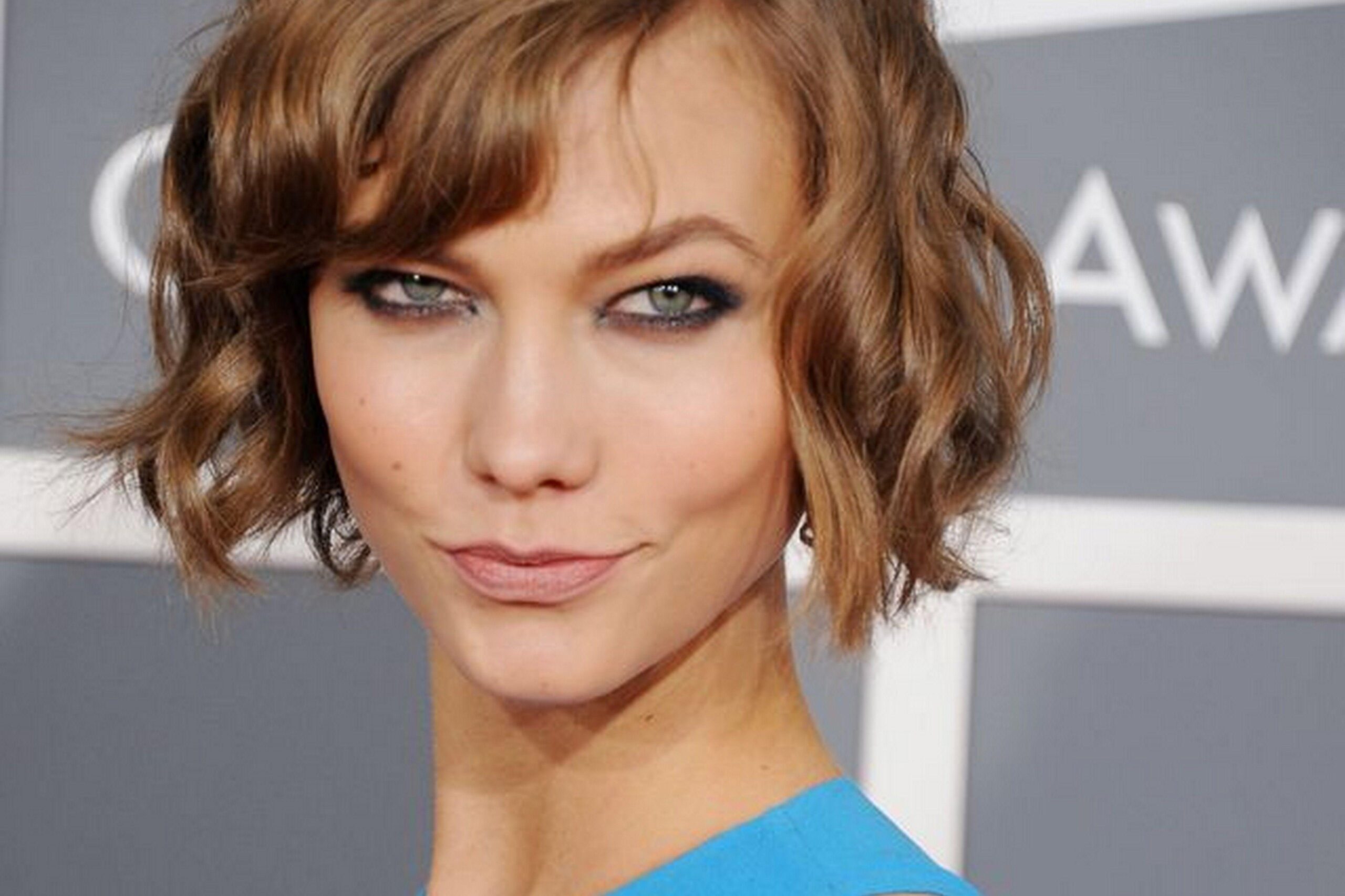 Karlie Kloss Backgrounds 4K Download