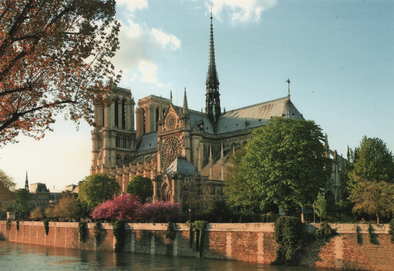 Historical Wallpapers: Notre Dame Cathedral