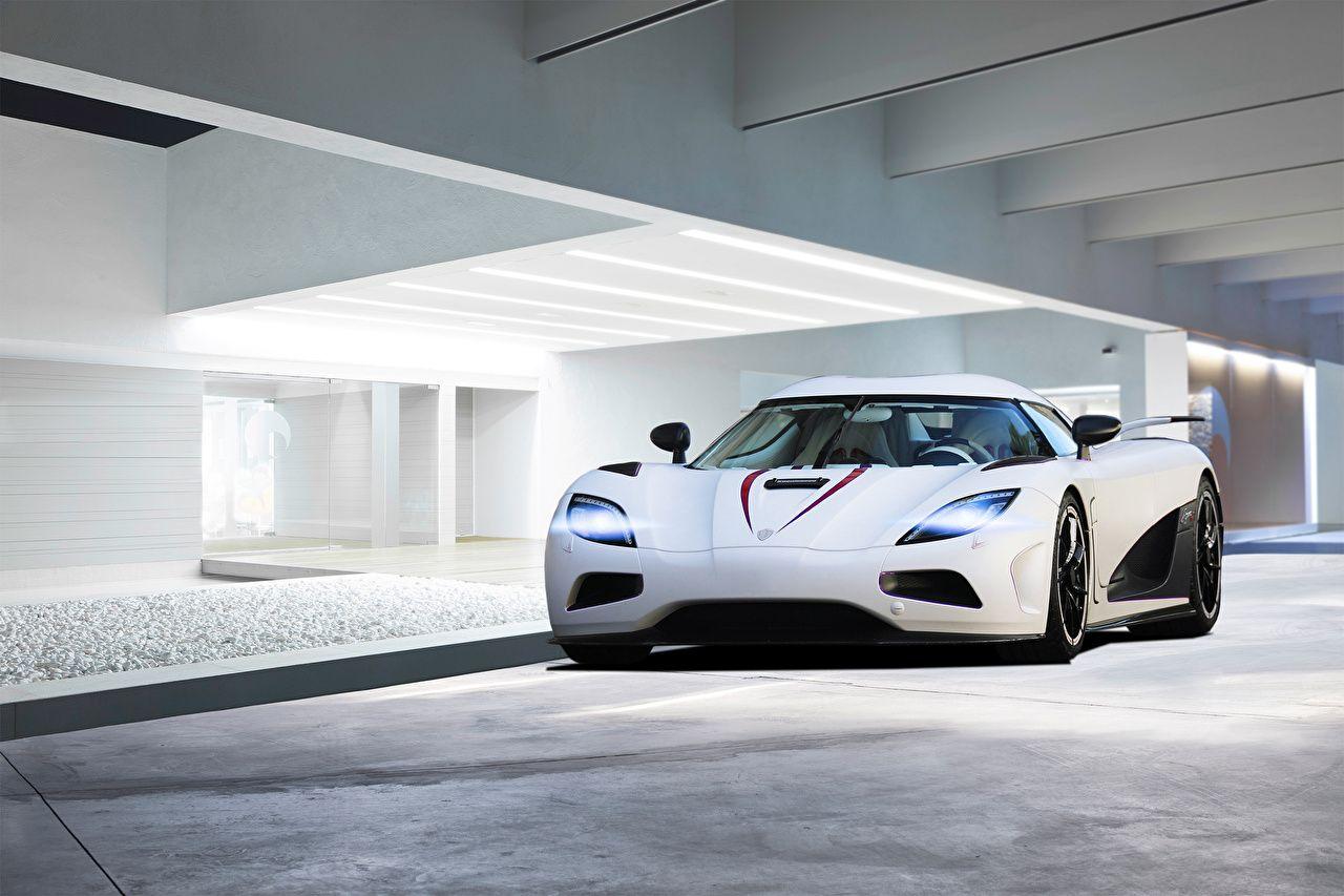 Wallpapers Koenigsegg Agera R White Front automobile