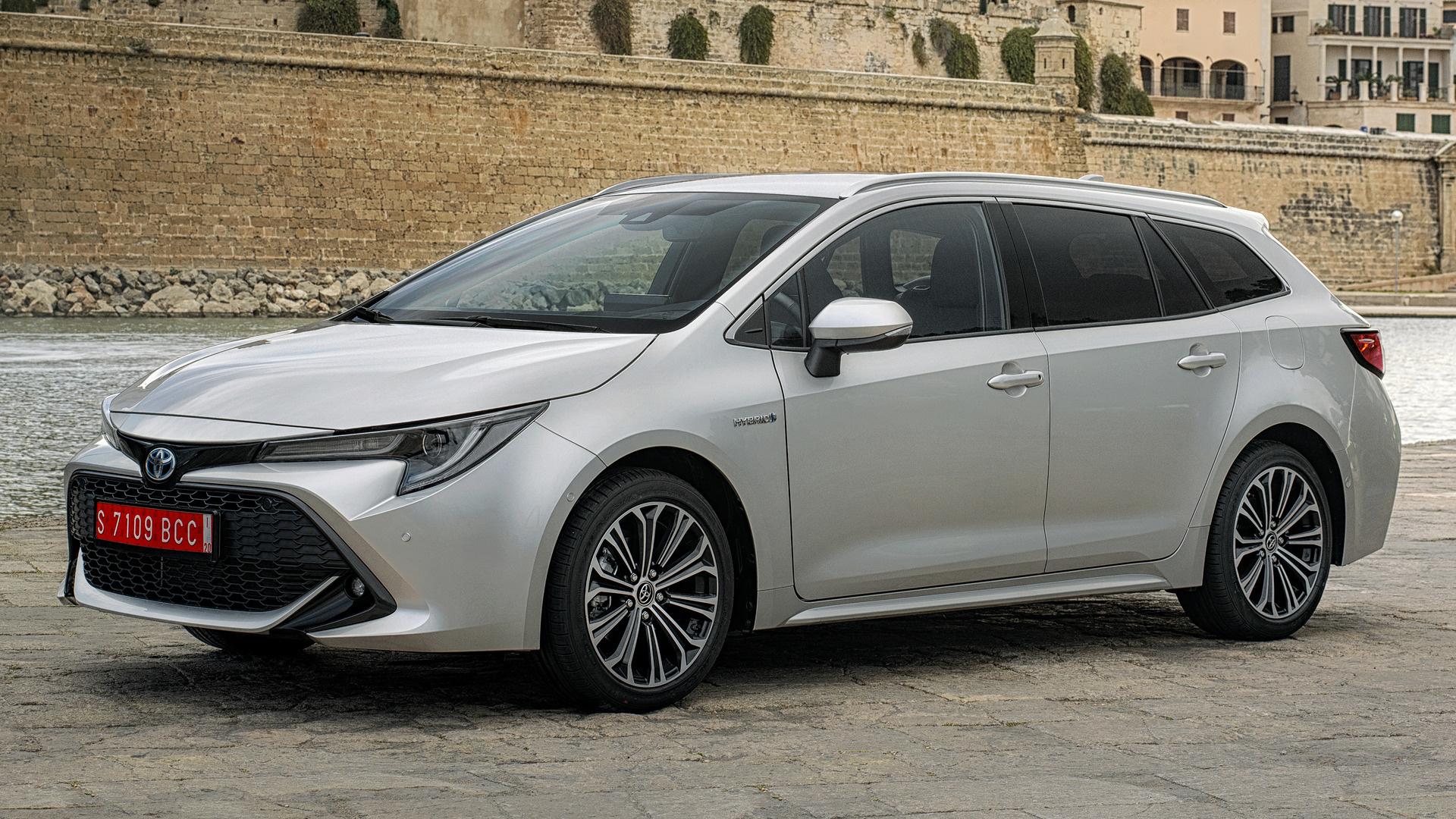 2019 Toyota Corolla Touring Sports Hybrid